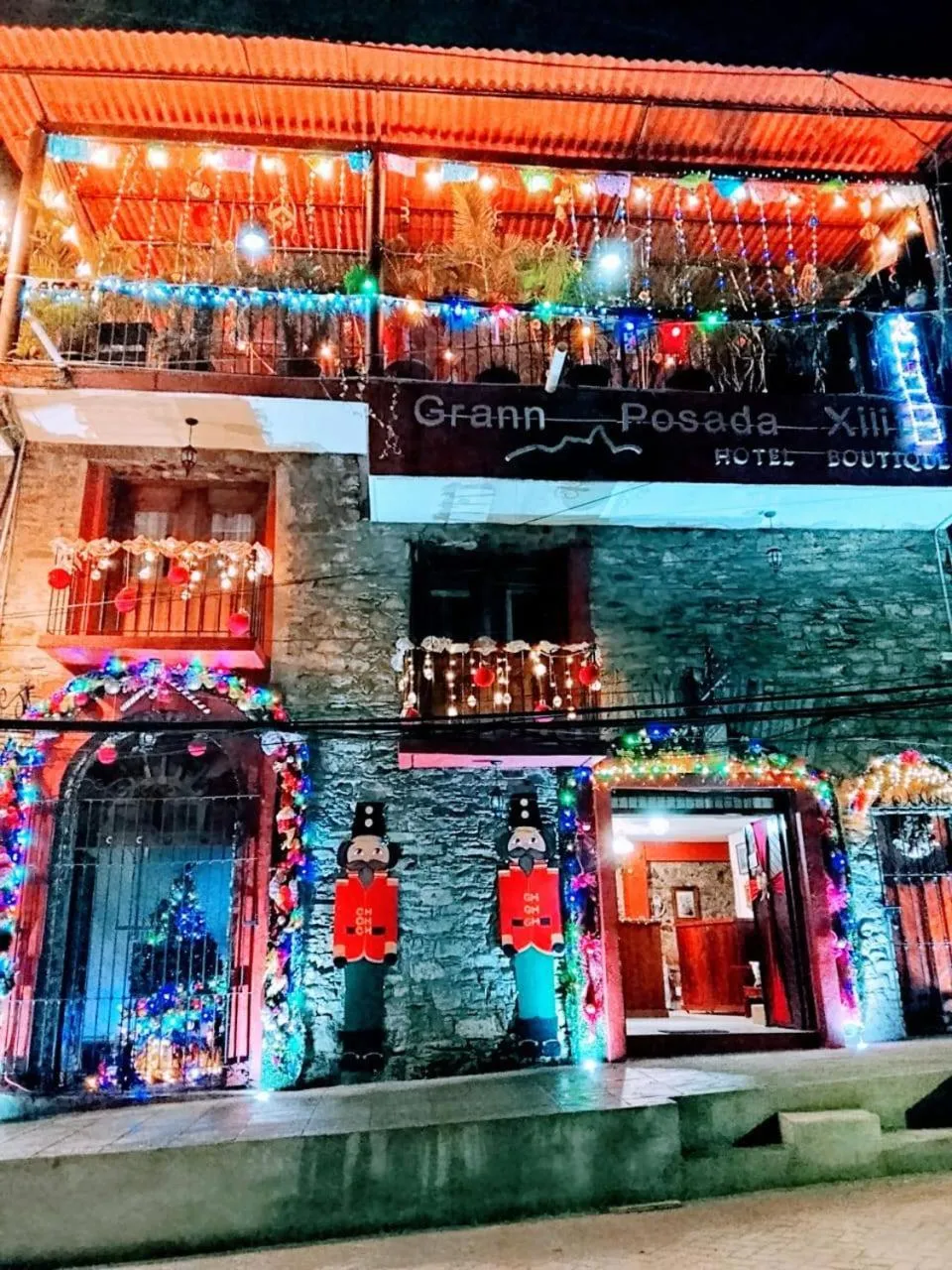 Facade/entrance in Grann Posada Xilitla