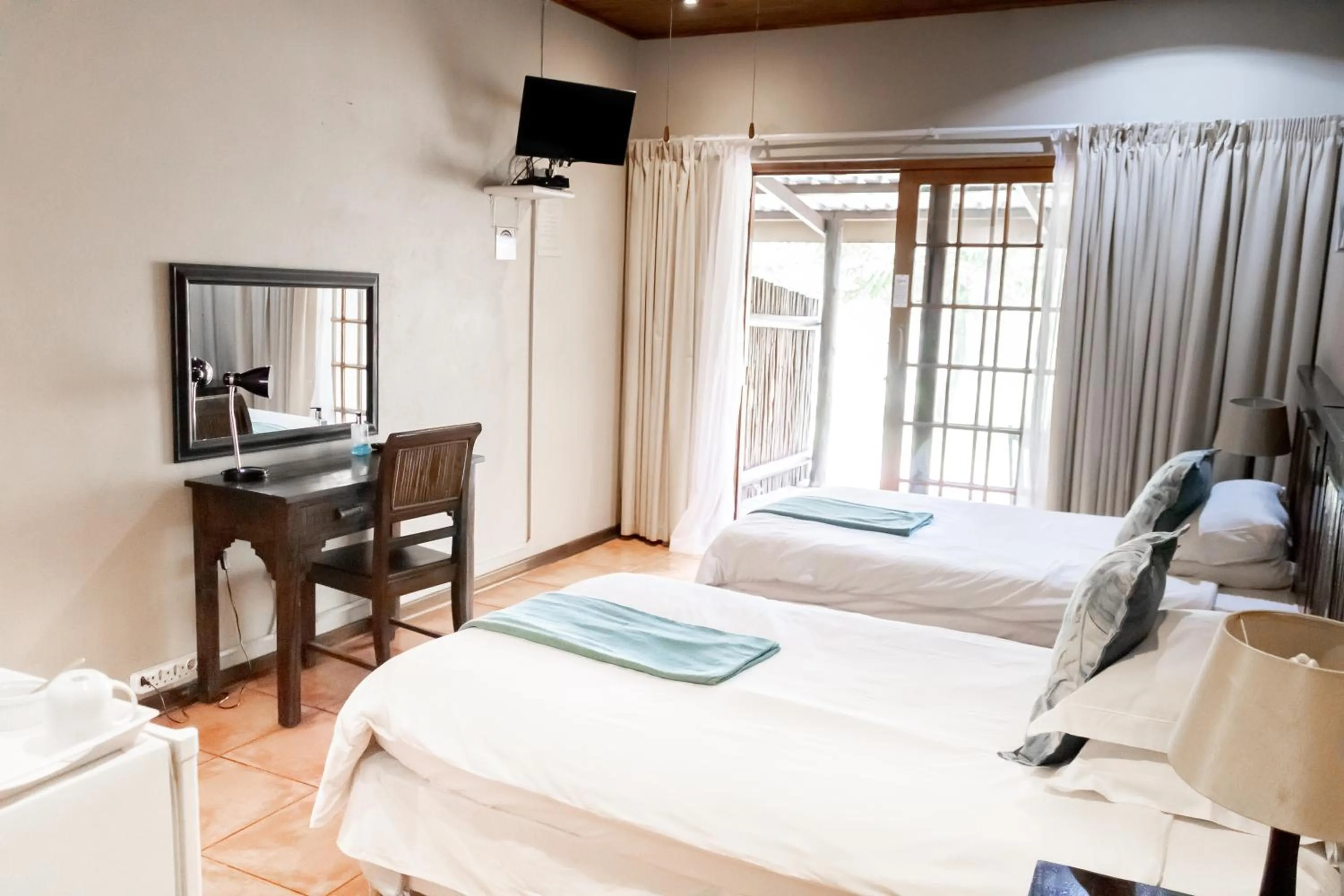 Bed in Sunbird Lodge