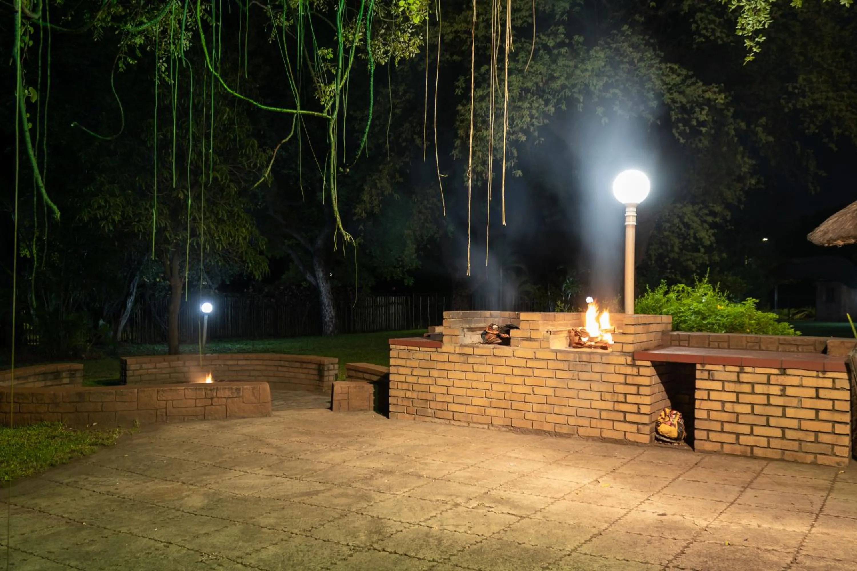 Night in Sunbird Lodge