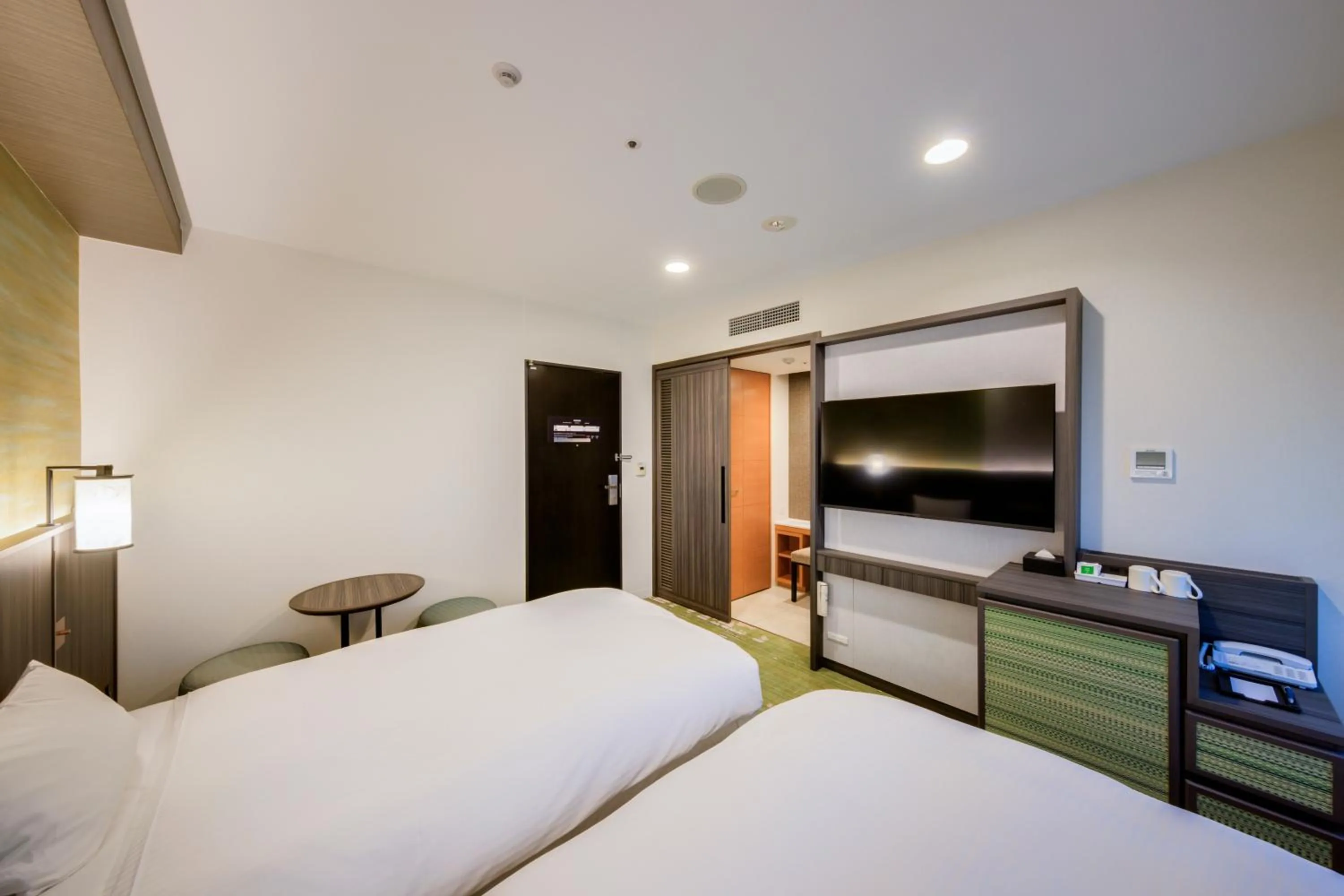 Bed in Miyako City Kintetsu Kyoto Station