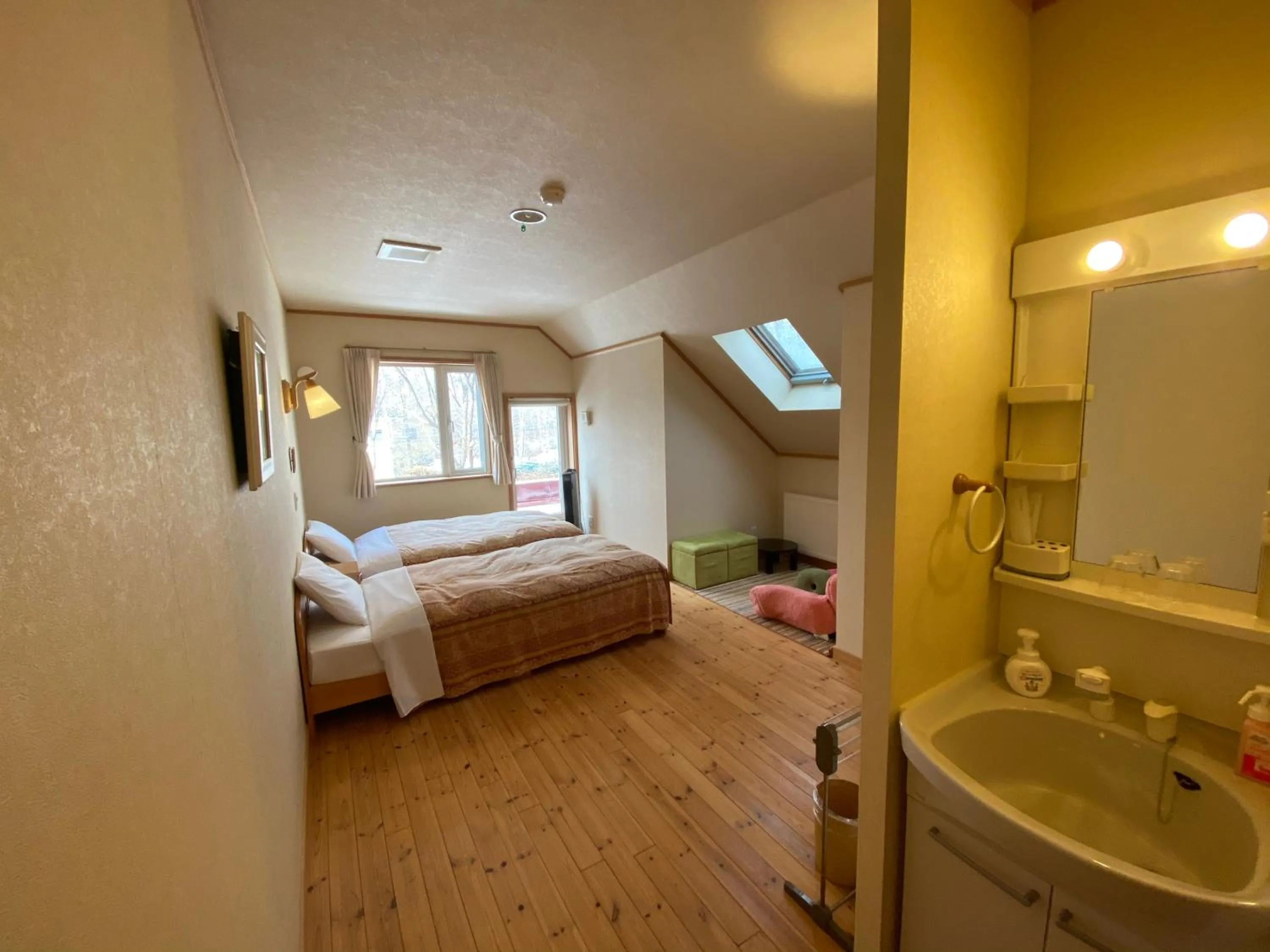 Bed in Forestlodge Subaru