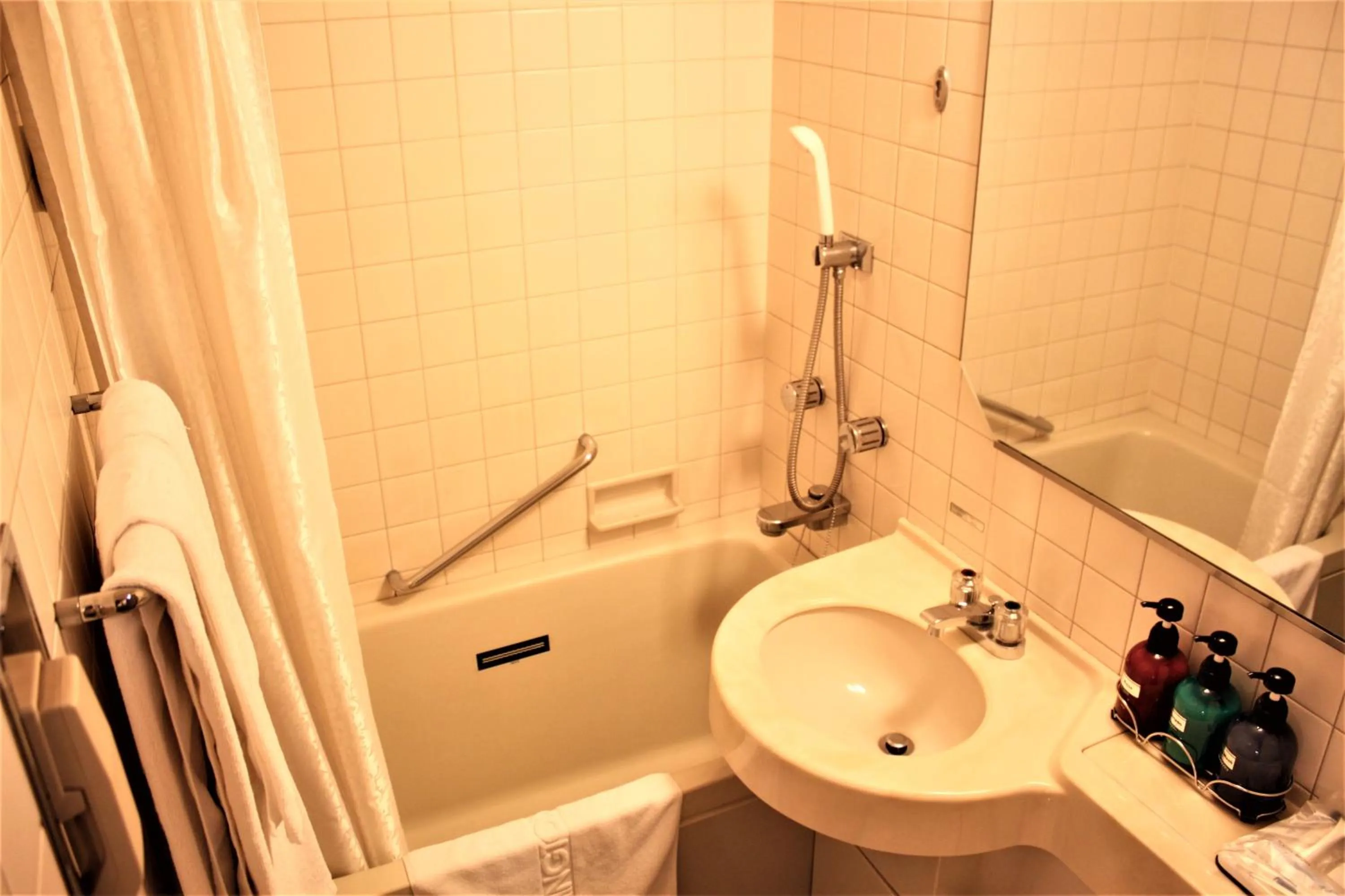 Bathroom in Yamagata Nanokamachi Washington Hotel