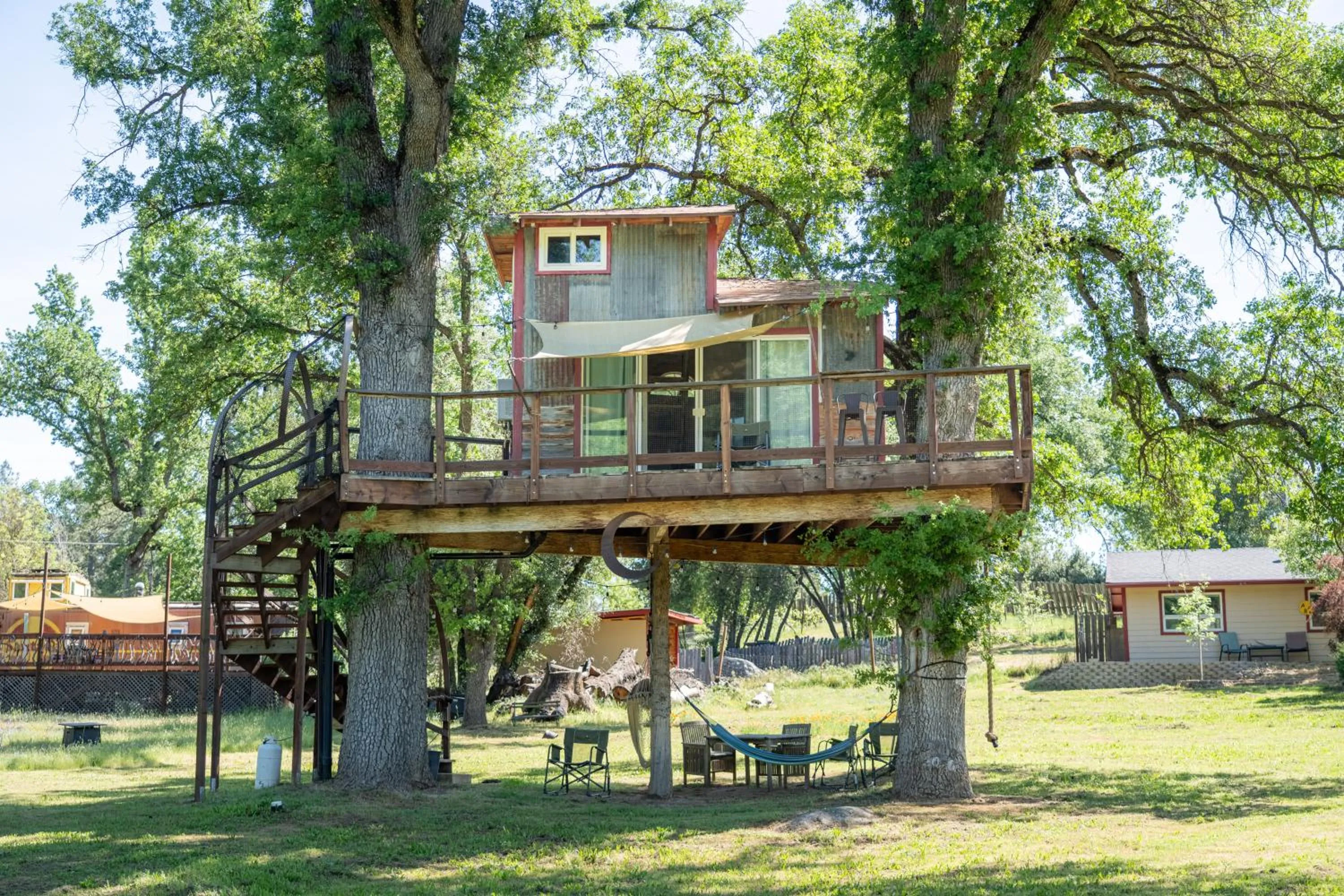 Property building in Hawk's Rest