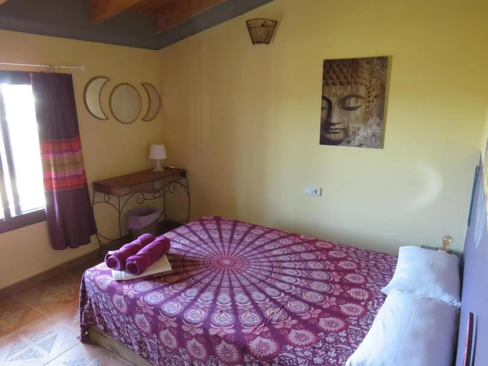 Double Room in HIGOS CHUMBOS, CASA RURAL COMPARTIDO Double Room in HIGOS CHUMBOS, CASA RURAL COMPARTIDO