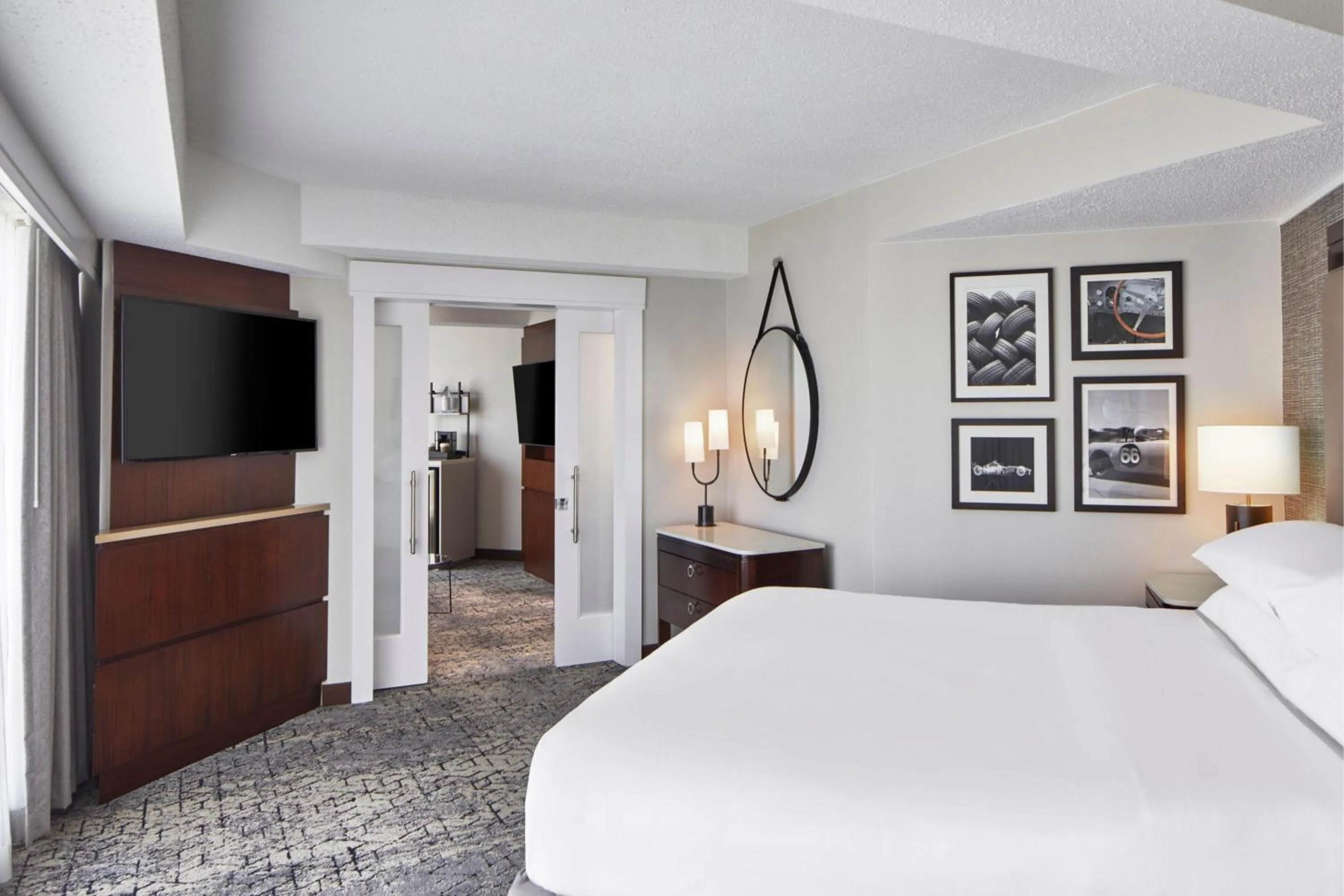 Bedroom, Bed in Sheraton Indianapolis Hotel at Keystone Crossing
