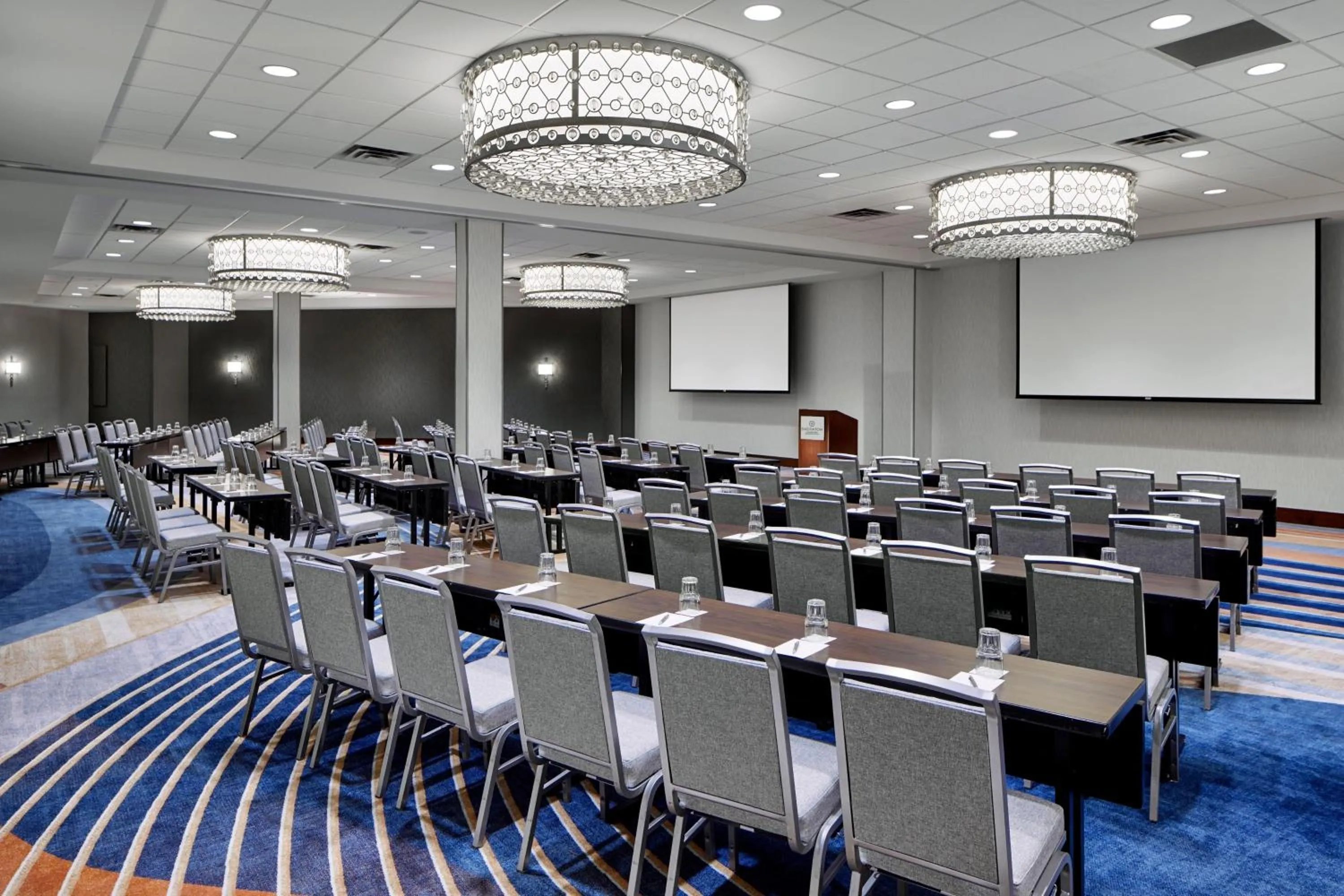 Meeting/conference room in Sheraton Indianapolis Hotel at Keystone Crossing