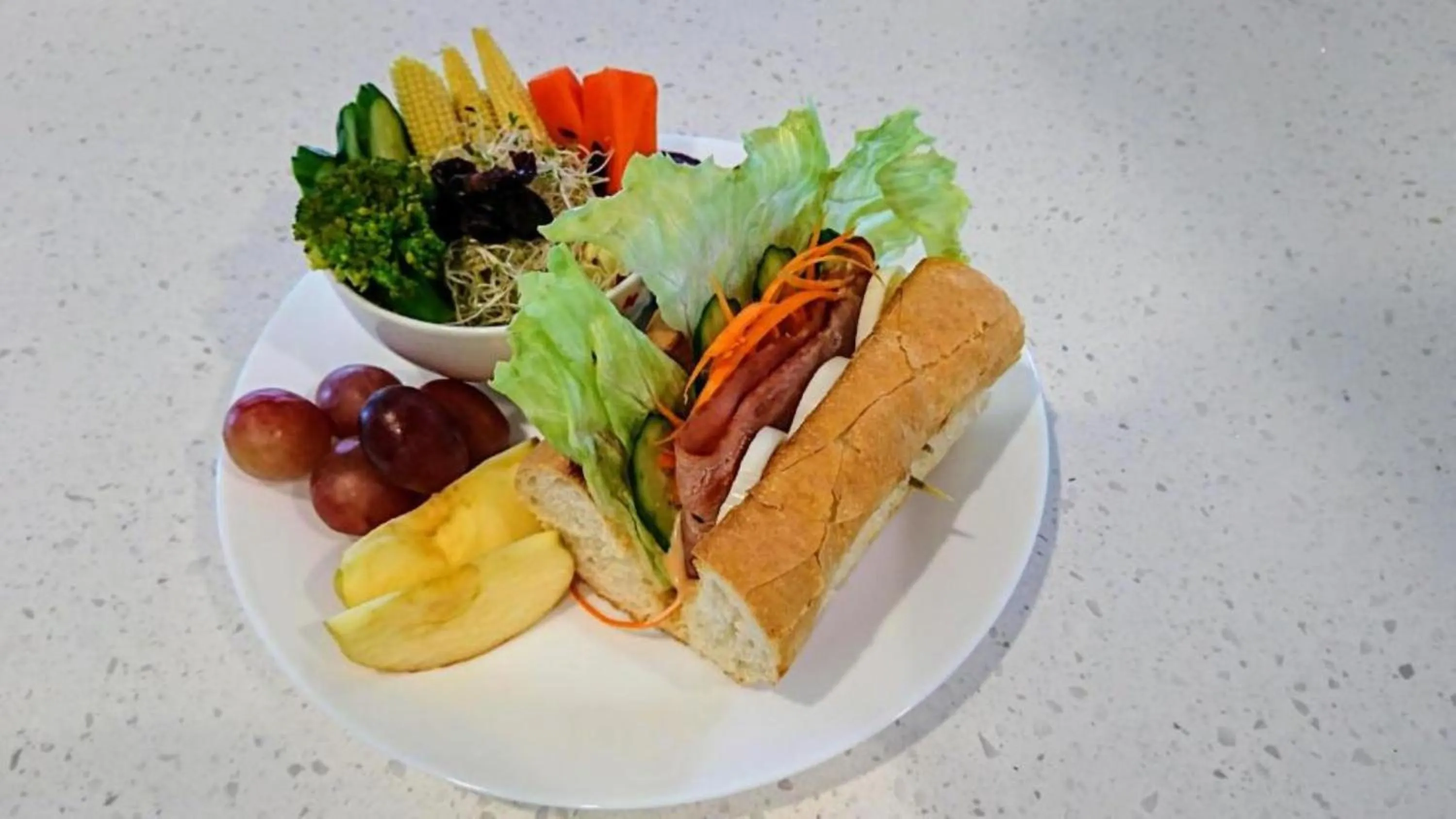 Breakfast in Taitung Blue Elevator B&B