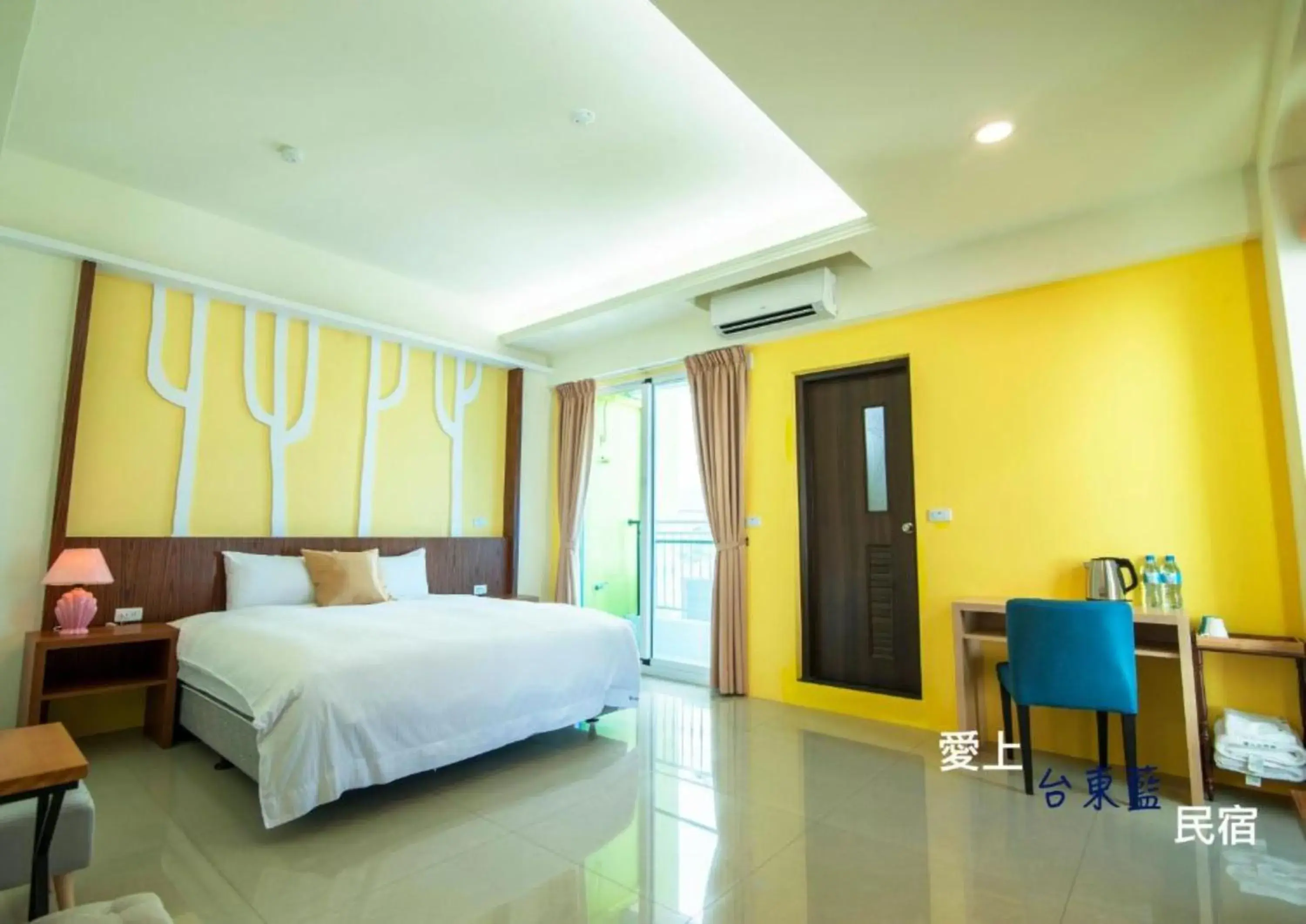 Deluxe Double Room in Taitung Blue Elevator B&B Deluxe Double Room in Taitung Blue Elevator B&B