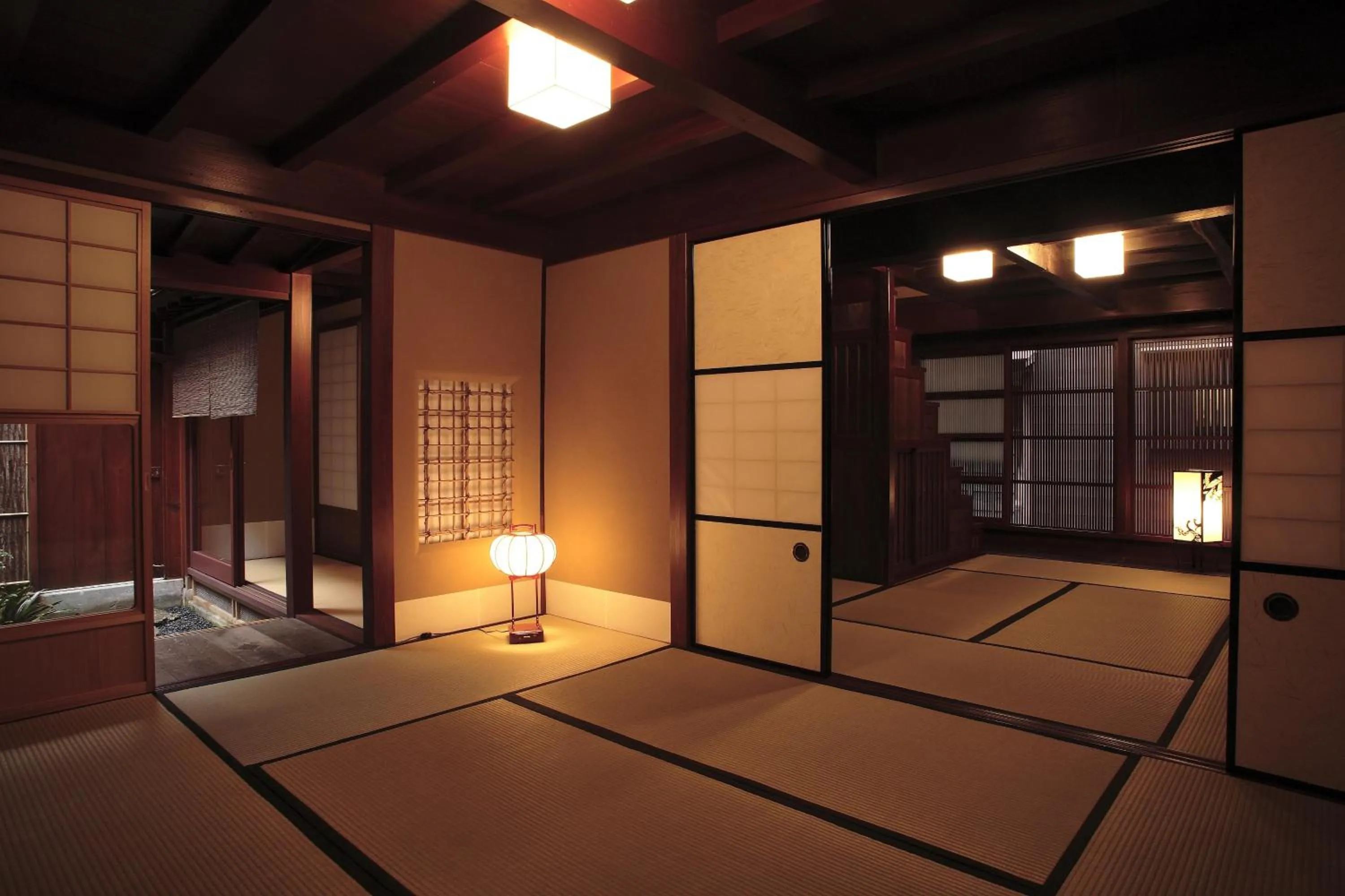 Photo of the whole room in Machiya Kanazawa Kikunoya