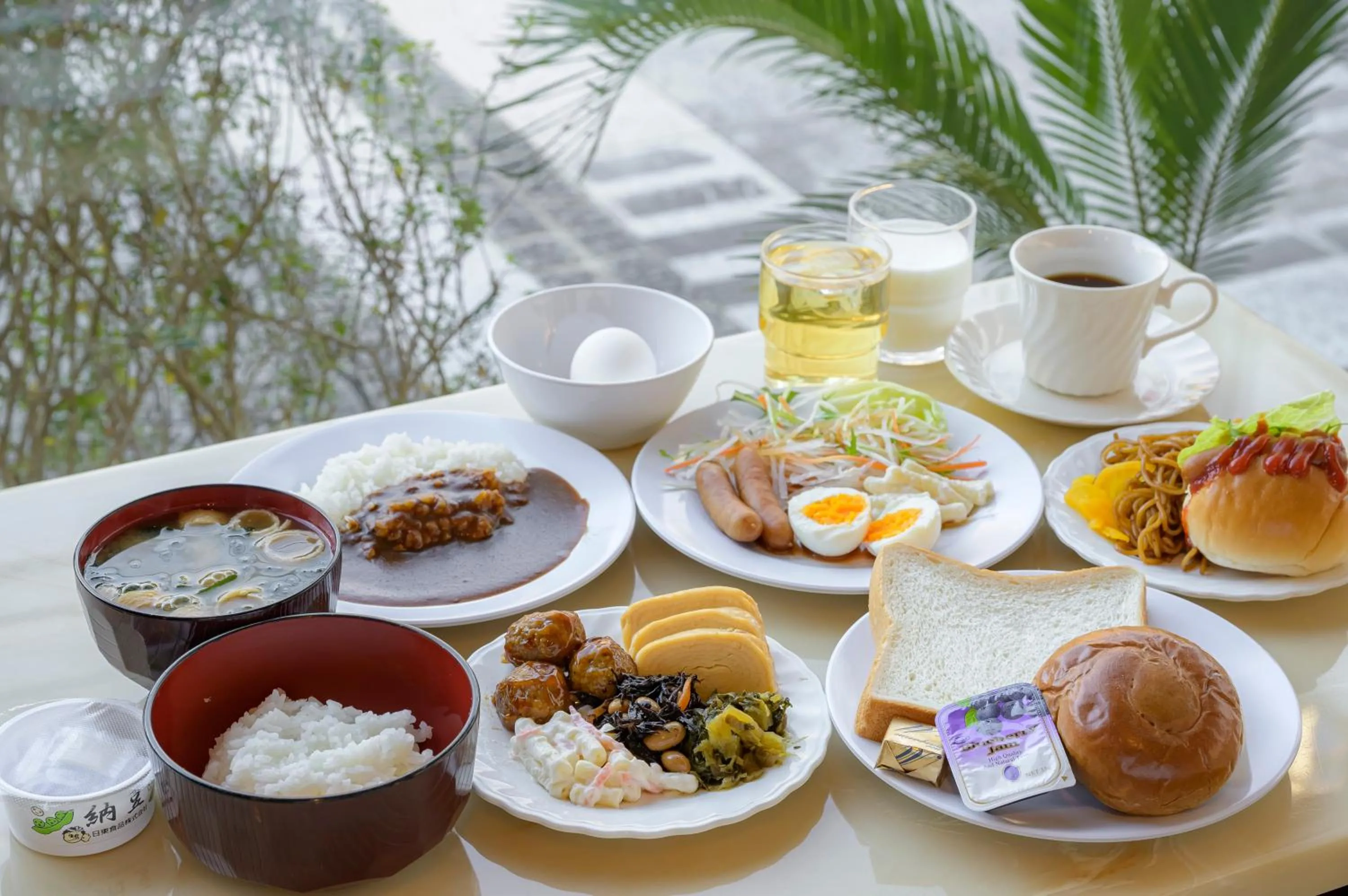 Food and drinks in Hotel Wakasa