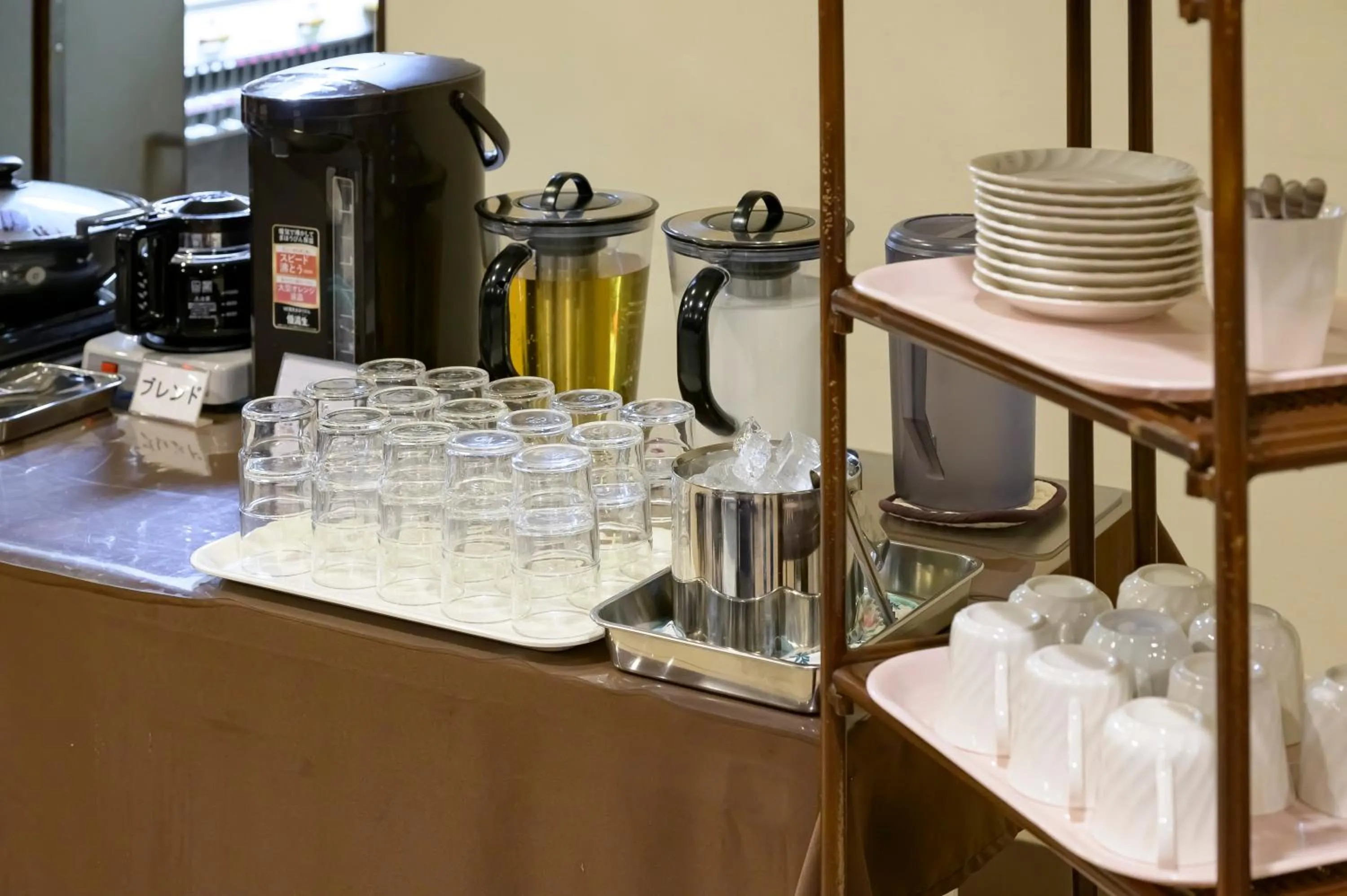 Coffee/tea facilities in Hotel Wakasa