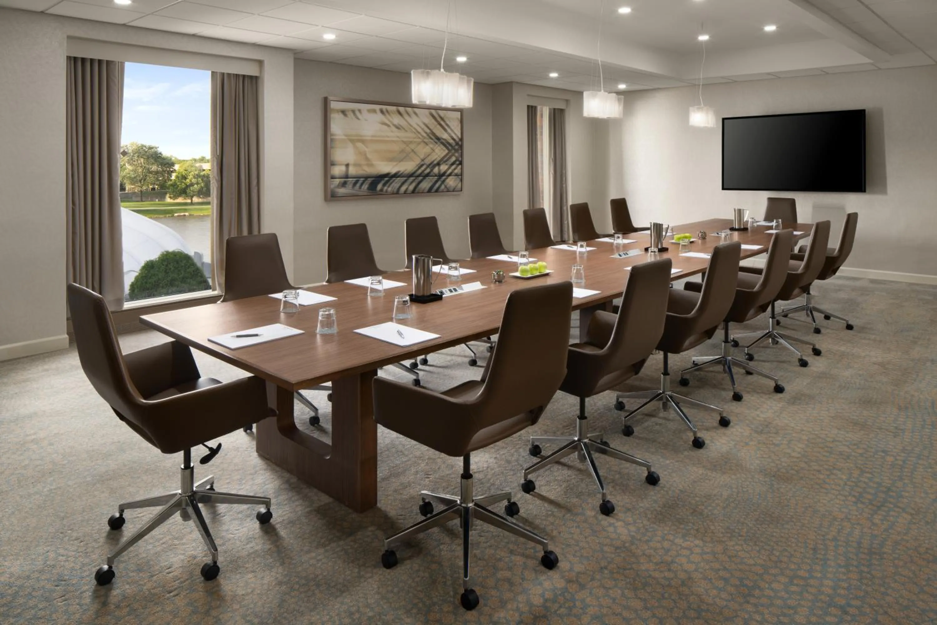 Meeting/conference room in The Westin Chicago Northwest
