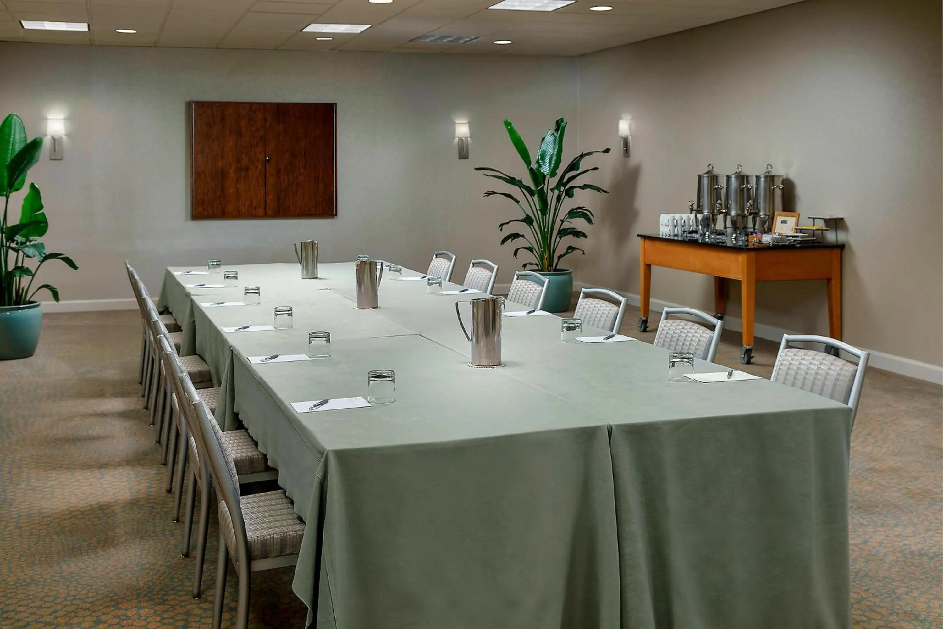 Meeting/conference room in The Westin Chicago Northwest