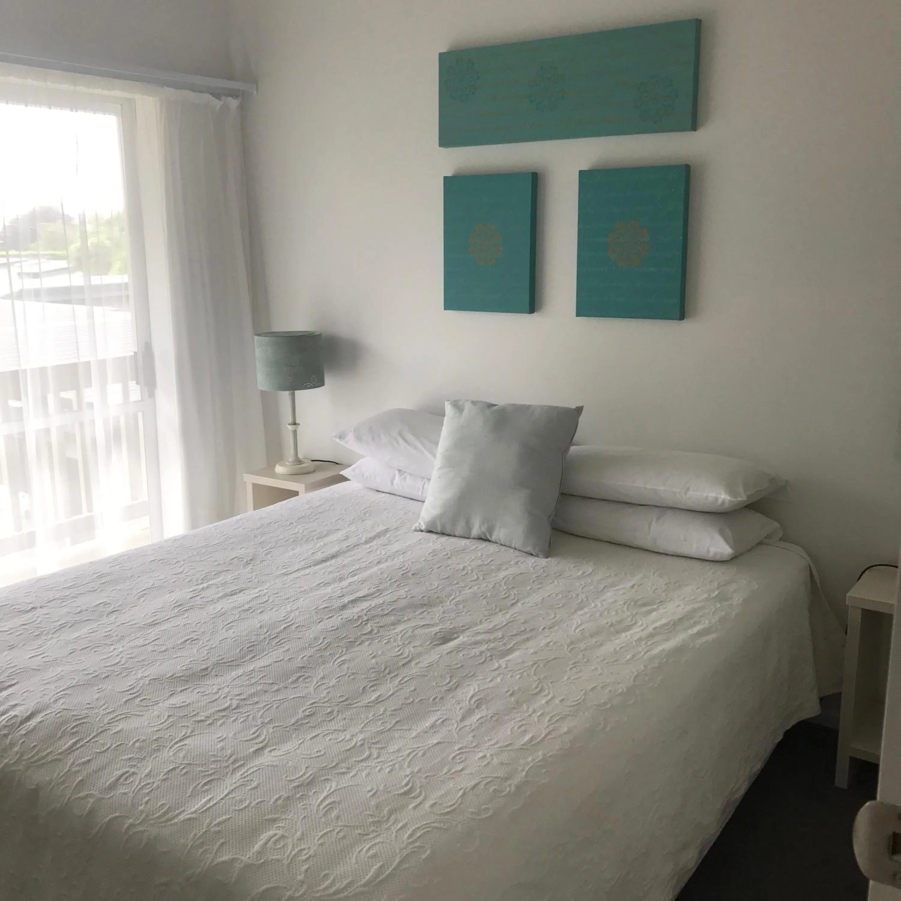 Bedroom, Bed in Ratanui Villas
