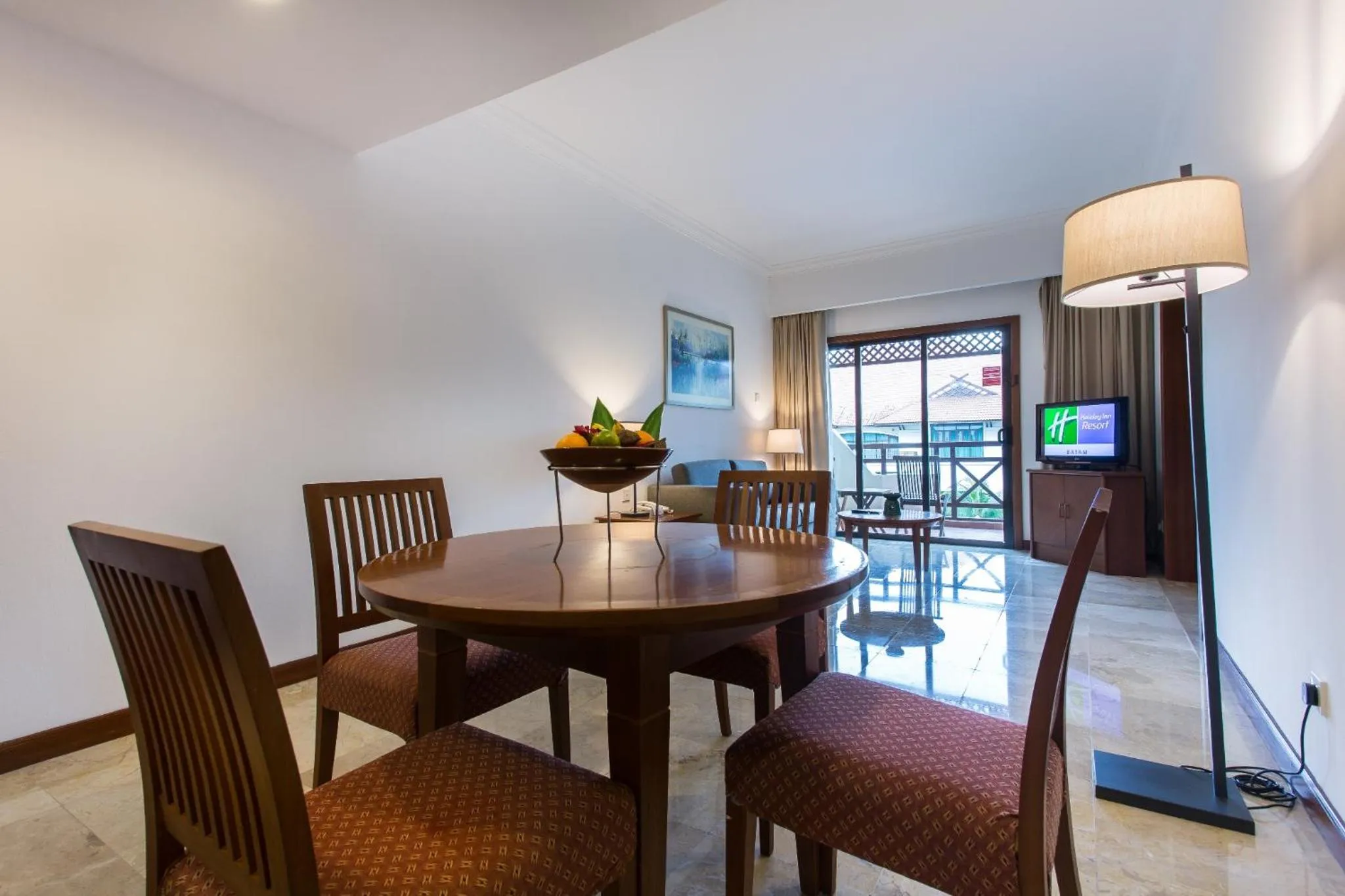 TV and multimedia in Holiday Inn Resort Batam by IHG