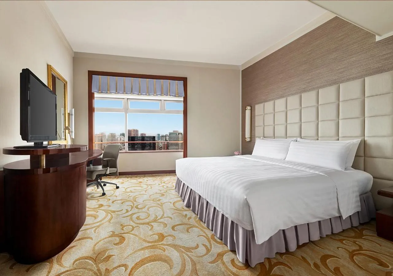 Photo of the whole room, Bed in Shangri-La Fuzhou