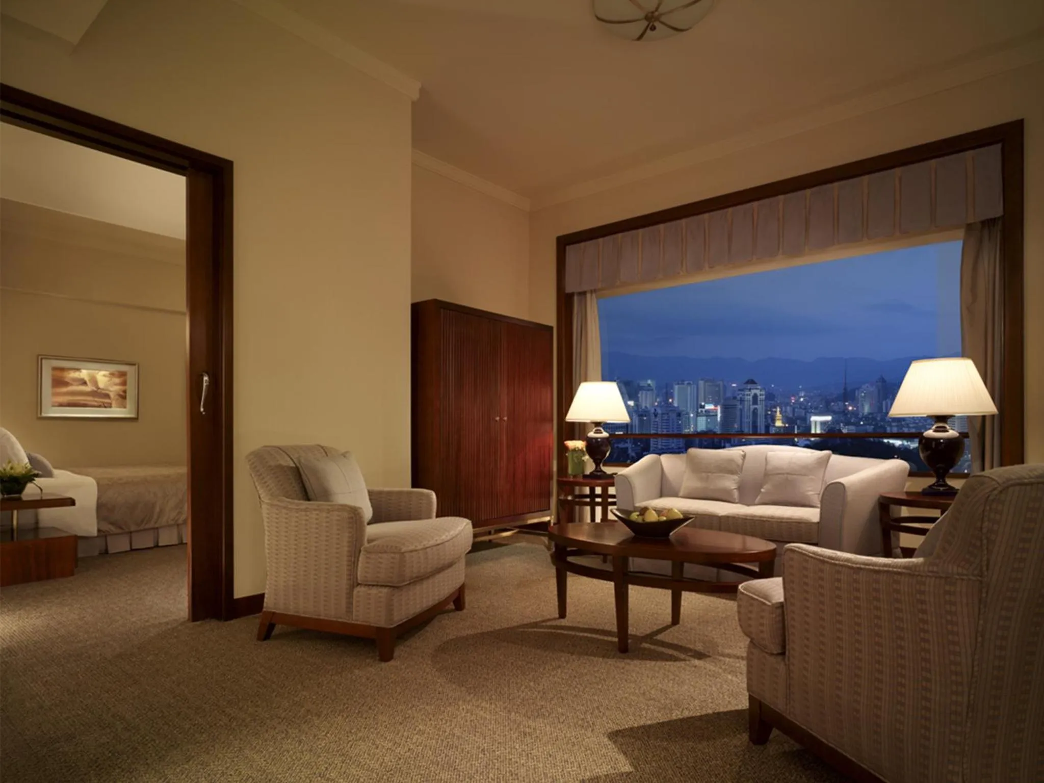 Seating area in Shangri-La Fuzhou