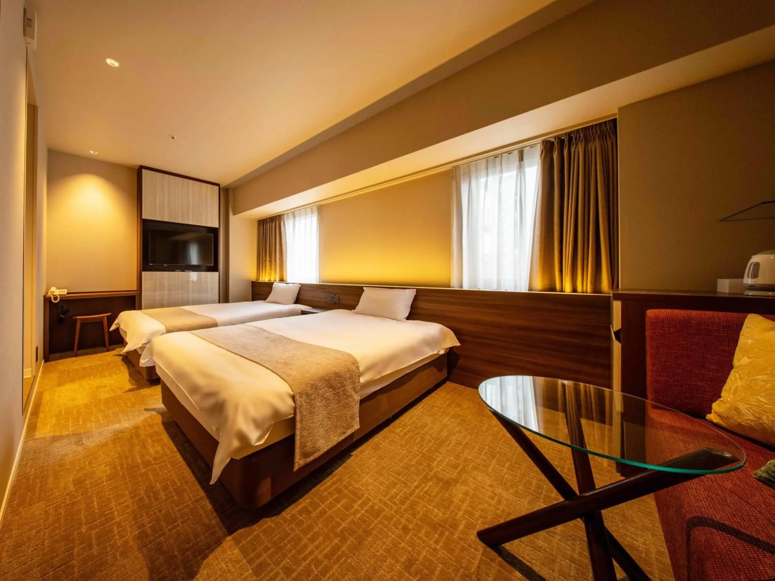 Deluxe Twin Room in New Osaka Hotel Deluxe Twin Room in New Osaka Hotel