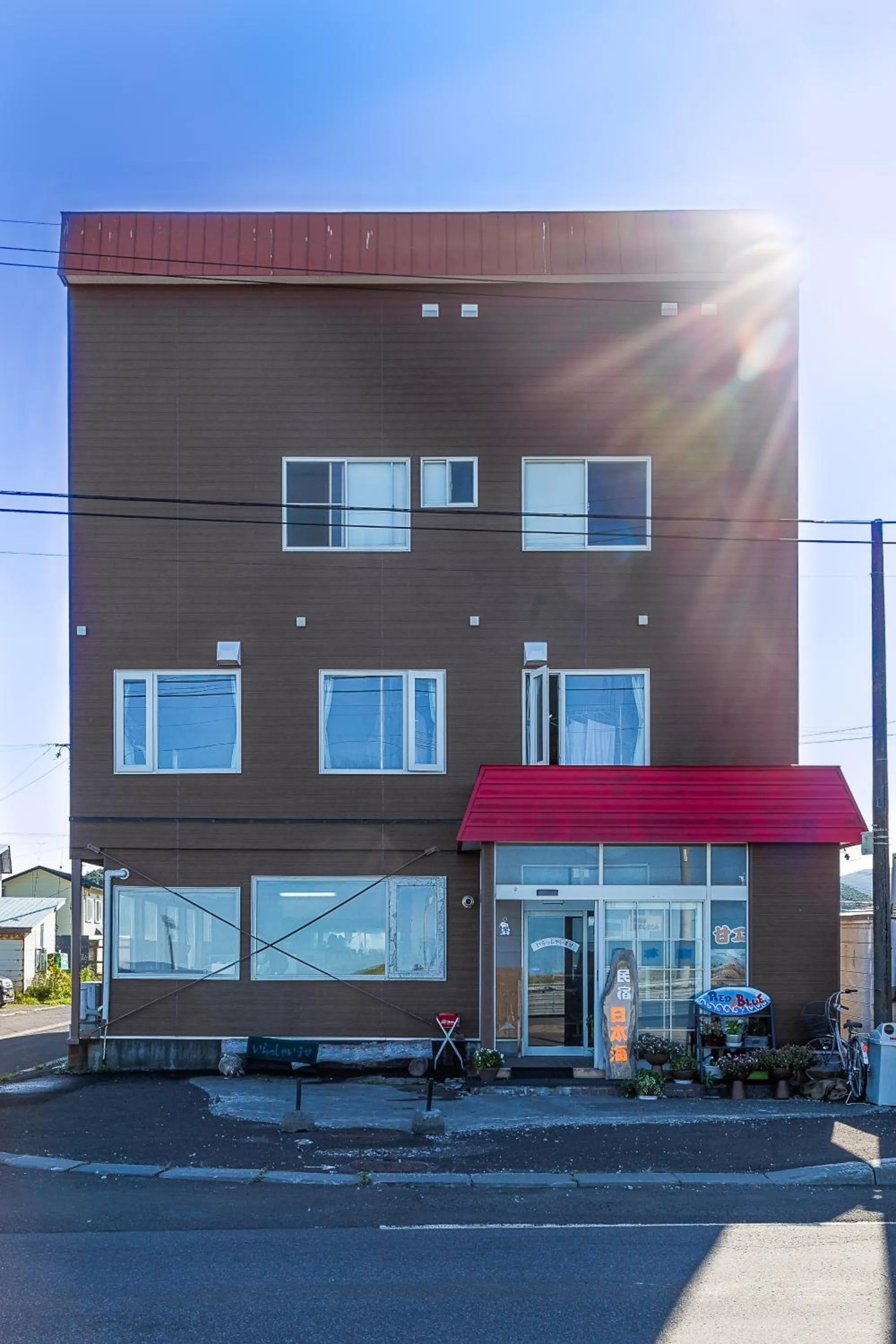 Property building in Minshuku Nihonkai