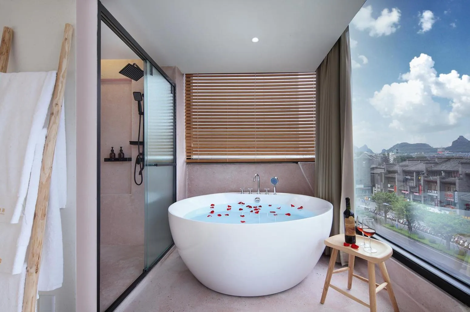 Bath in Sky Garden Inn