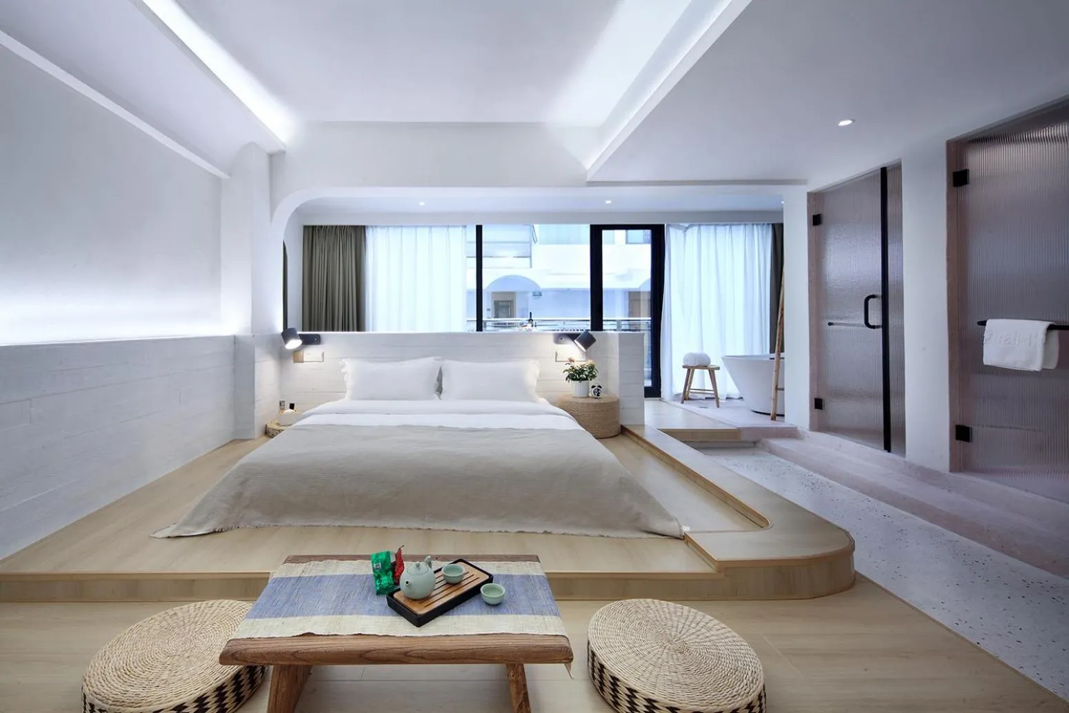 Photo of the whole room, Bed in Sky Garden Inn