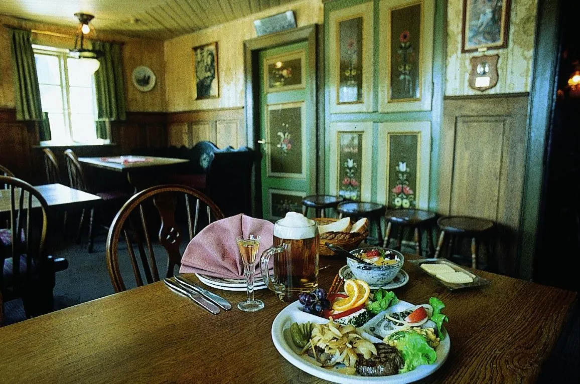 Lunch in St. Binderup Kro