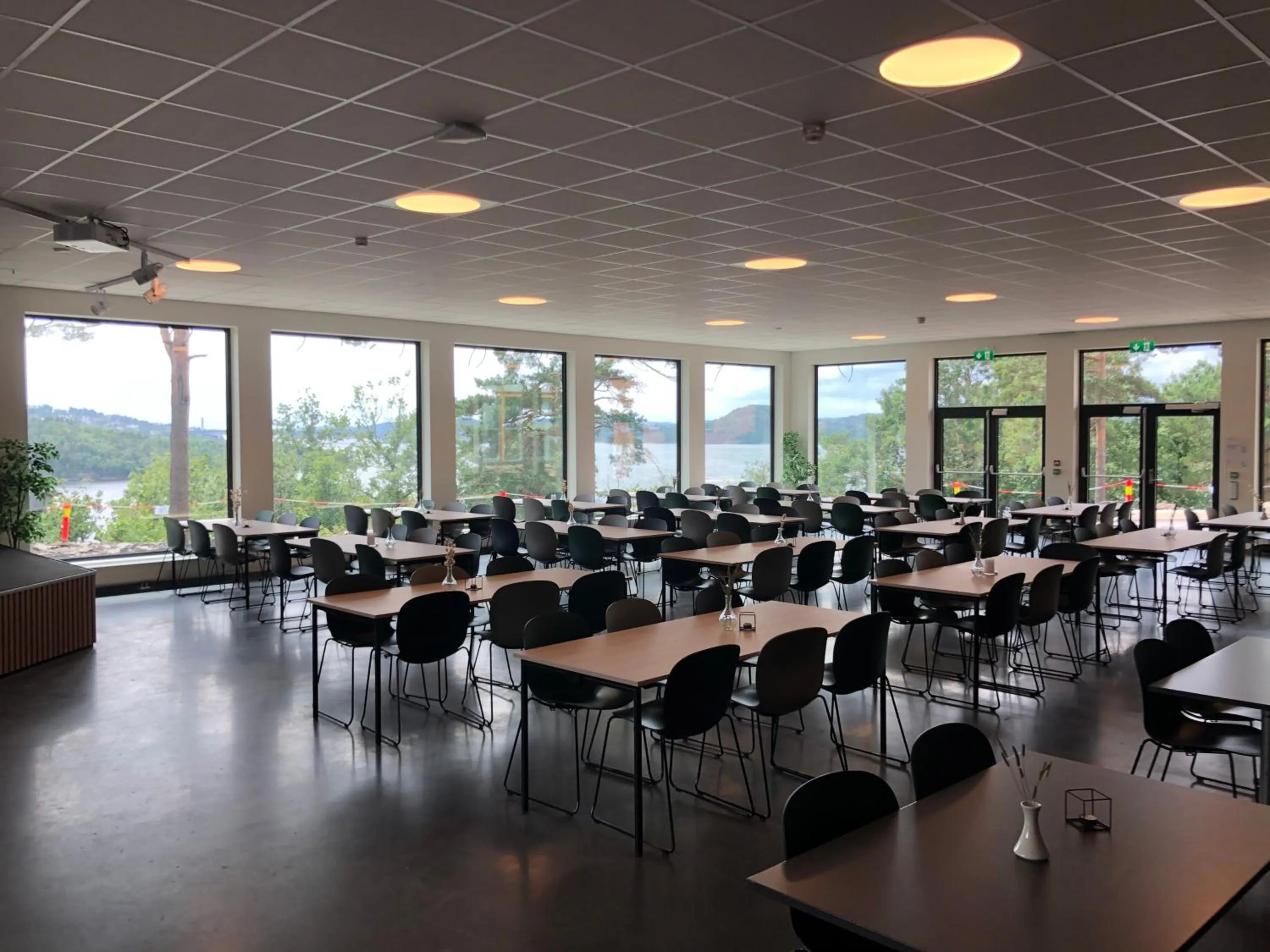 Restaurant/places to eat in Ansgar Summerhotel