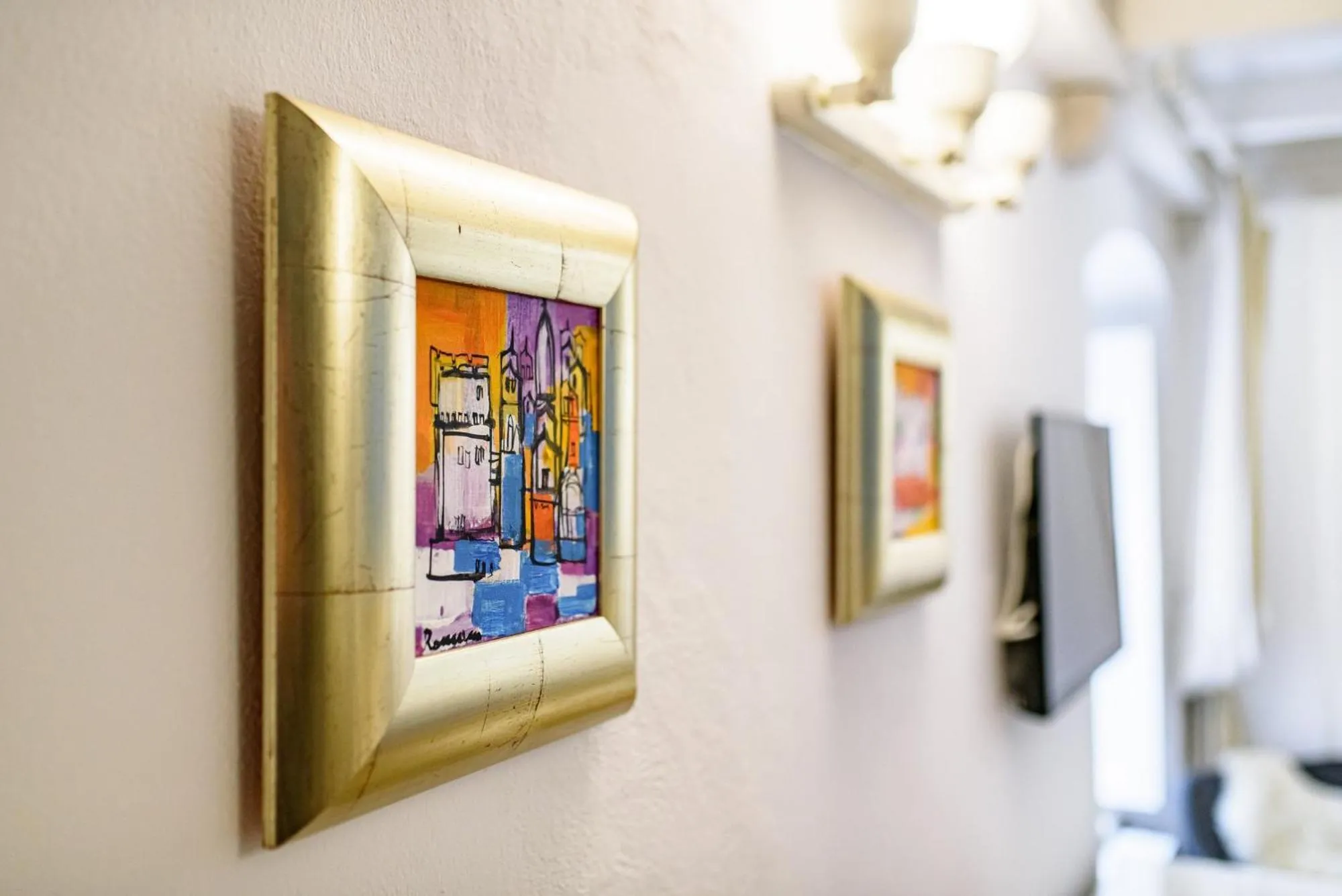 TV and multimedia in ART HOME ARTHUR by DuHomes