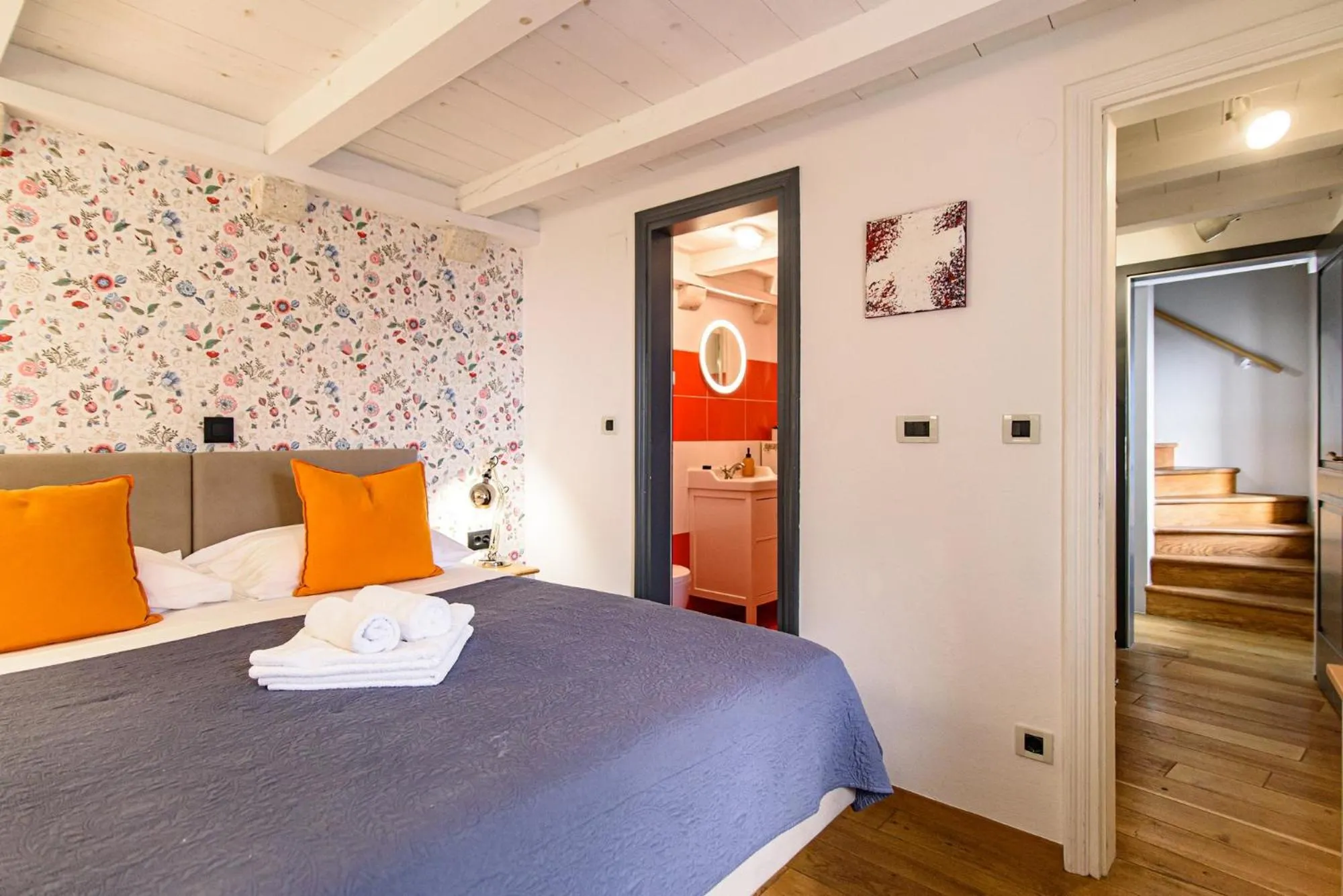 Bedroom in ART HOME ARTHUR by DuHomes