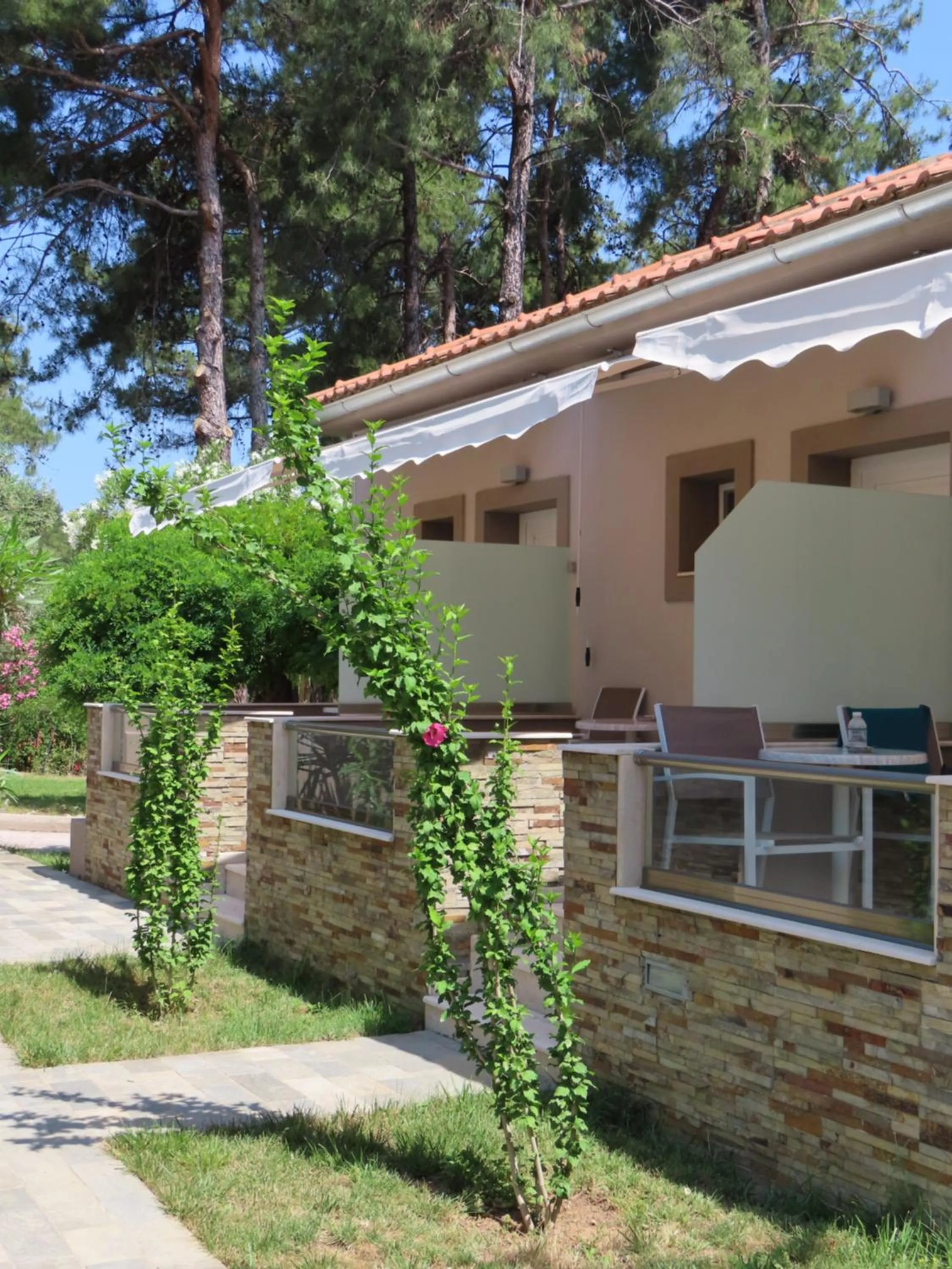 Balcony/Terrace in Aroma Beach Bungalows