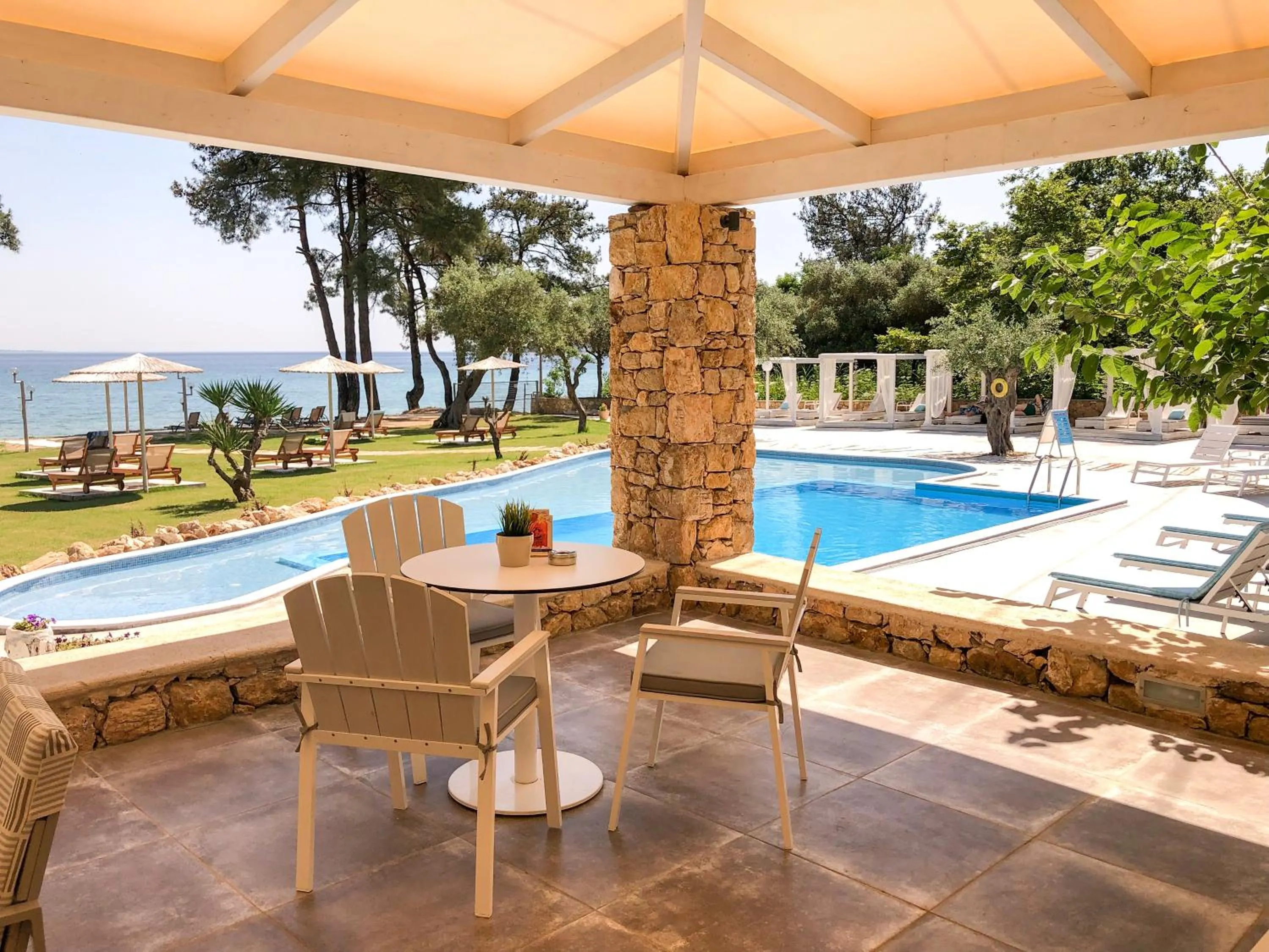Patio in Aroma Beach Bungalows