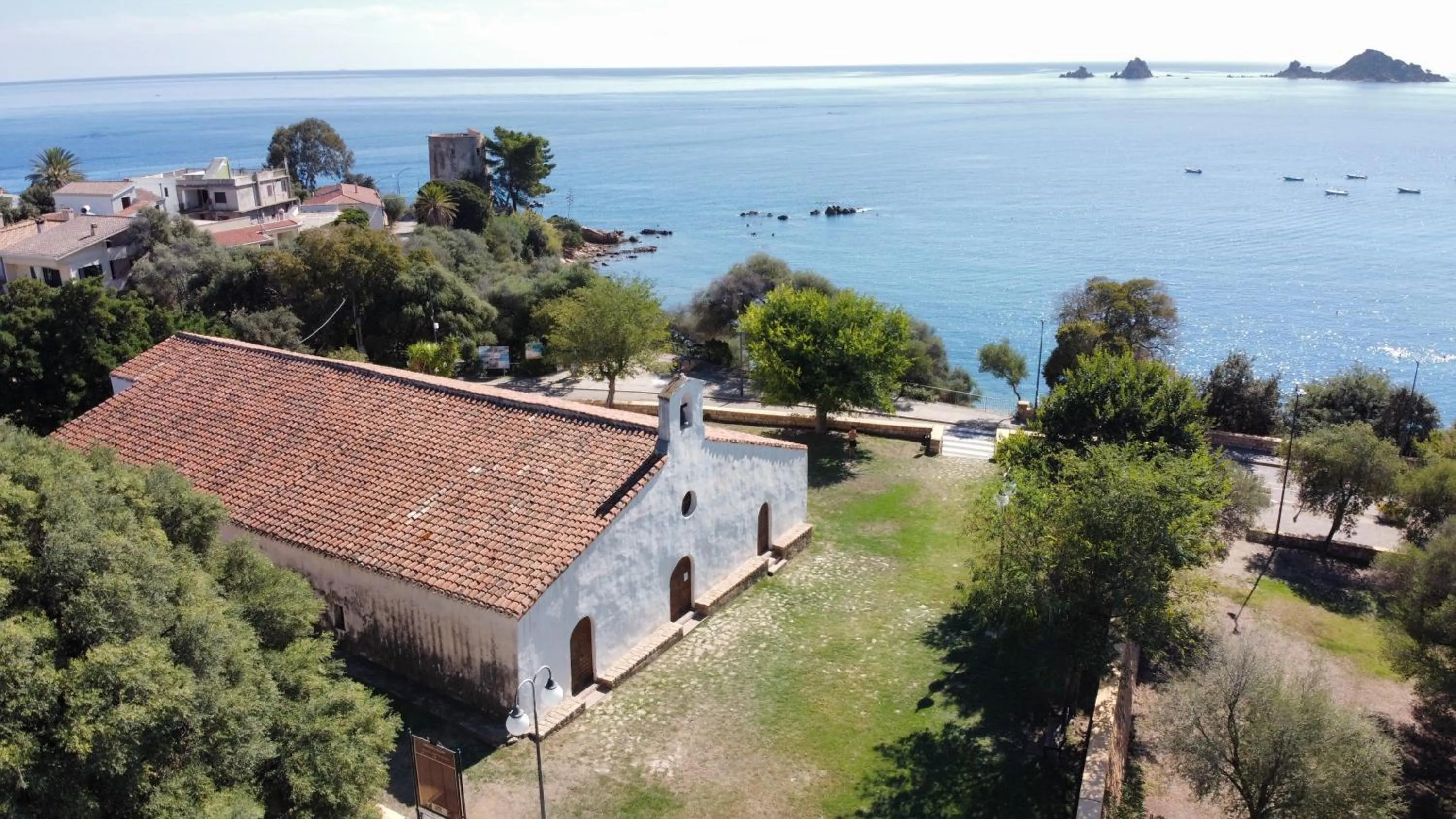 Nearby landmark in Hotel Mediterraneo