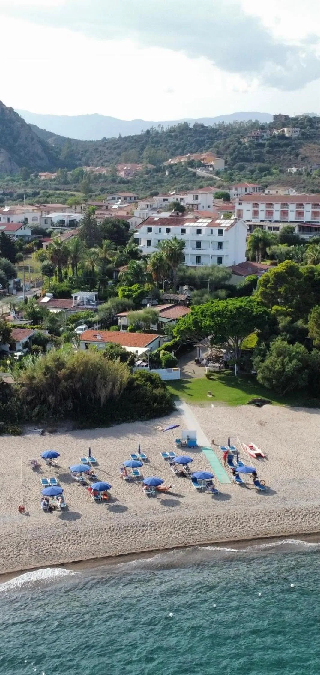 Beach in Hotel Mediterraneo