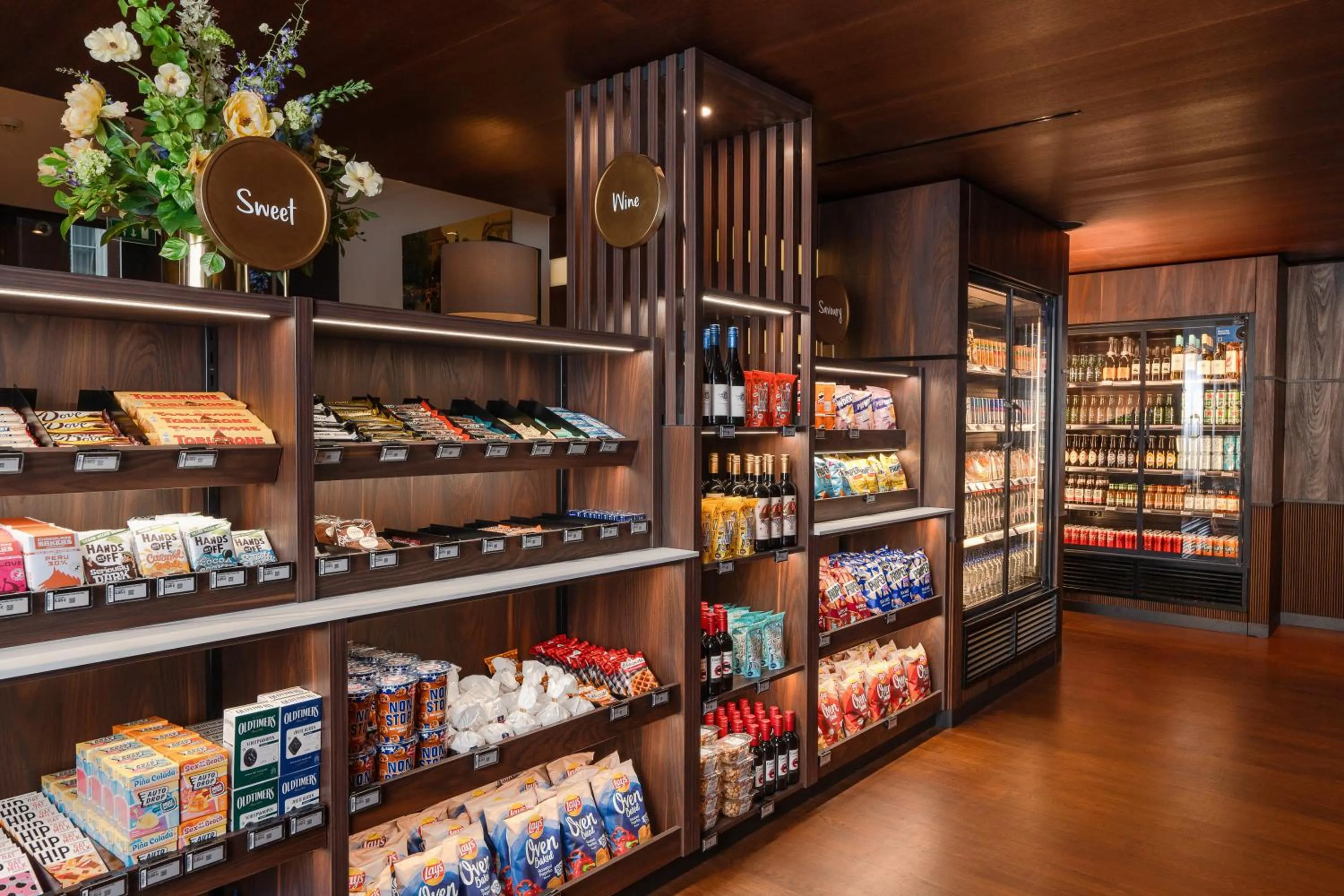 Supermarket/grocery shop in Hilton The Hague