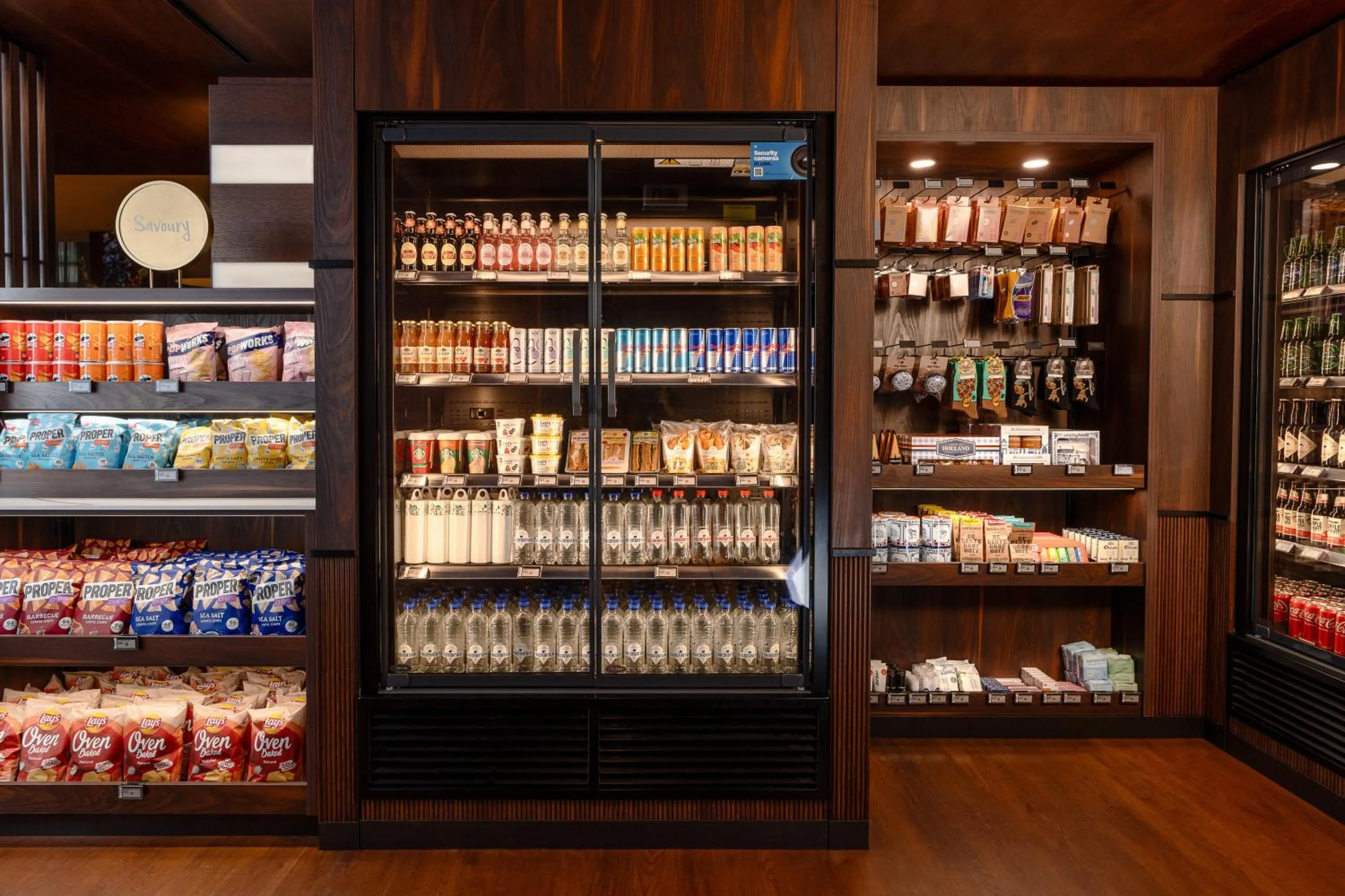 Supermarket/grocery shop in Hilton The Hague