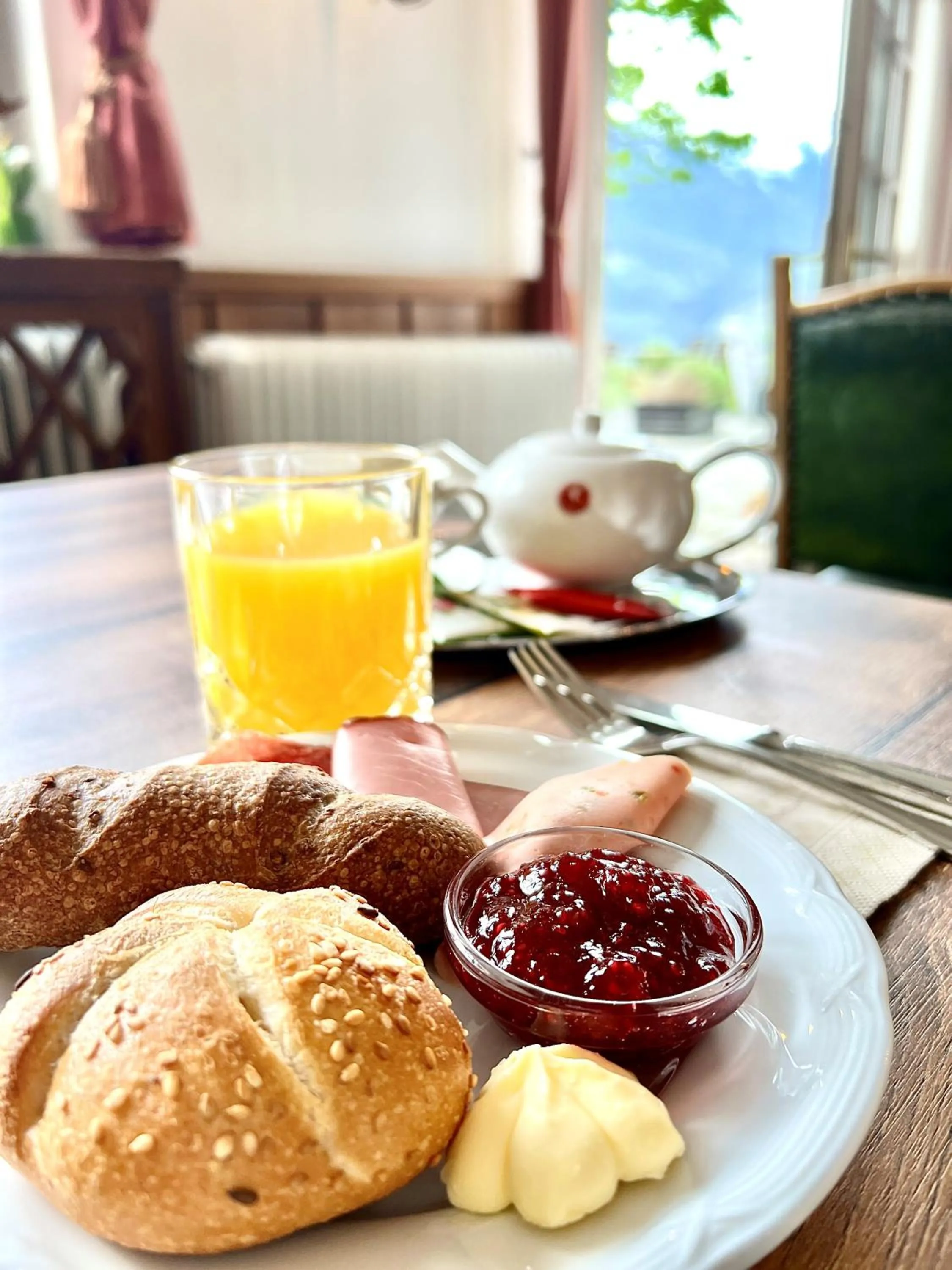 Breakfast in Hotel Restaurant Grünwalderhof