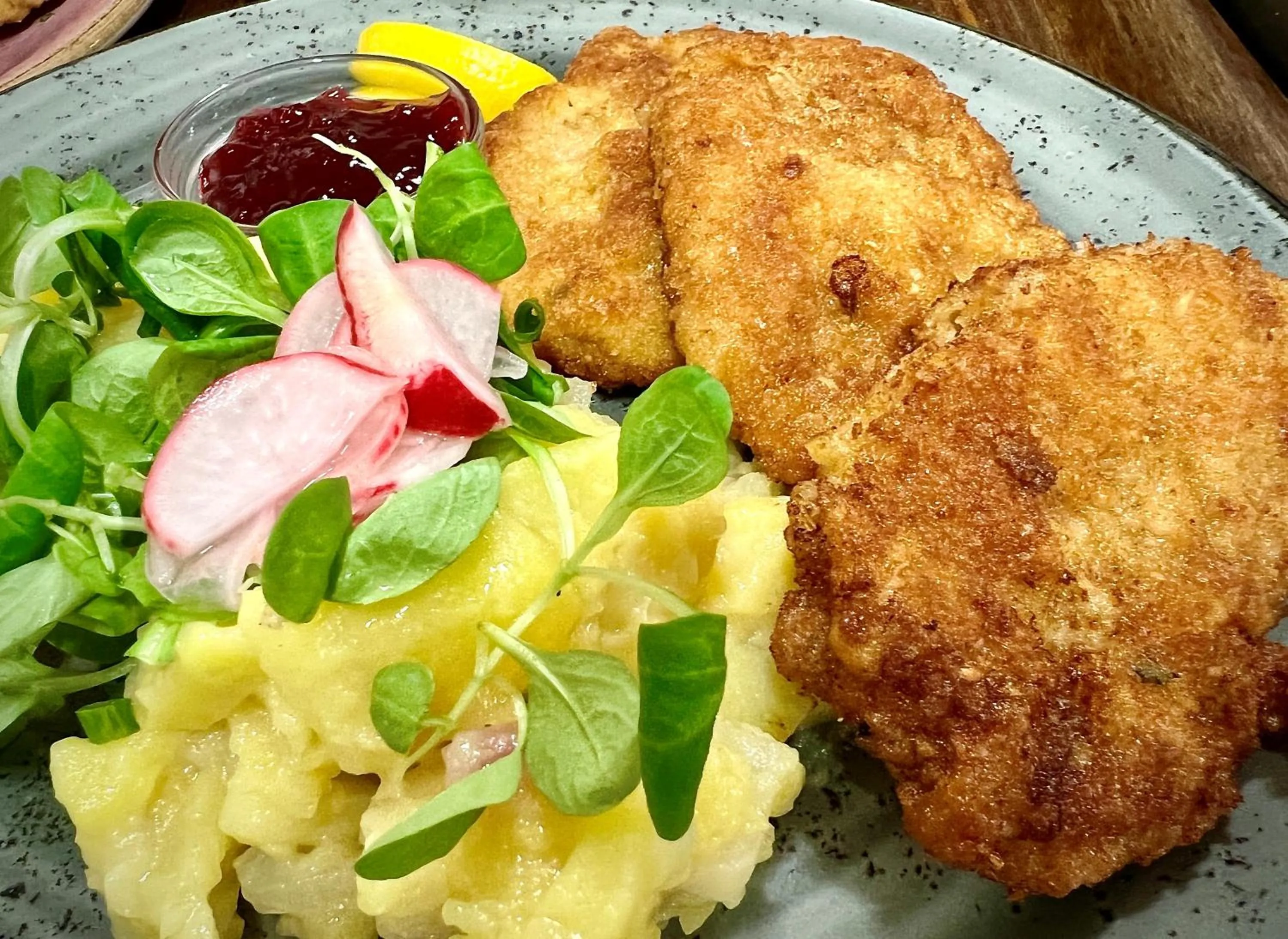 Restaurant/places to eat in Hotel Restaurant Grünwalderhof