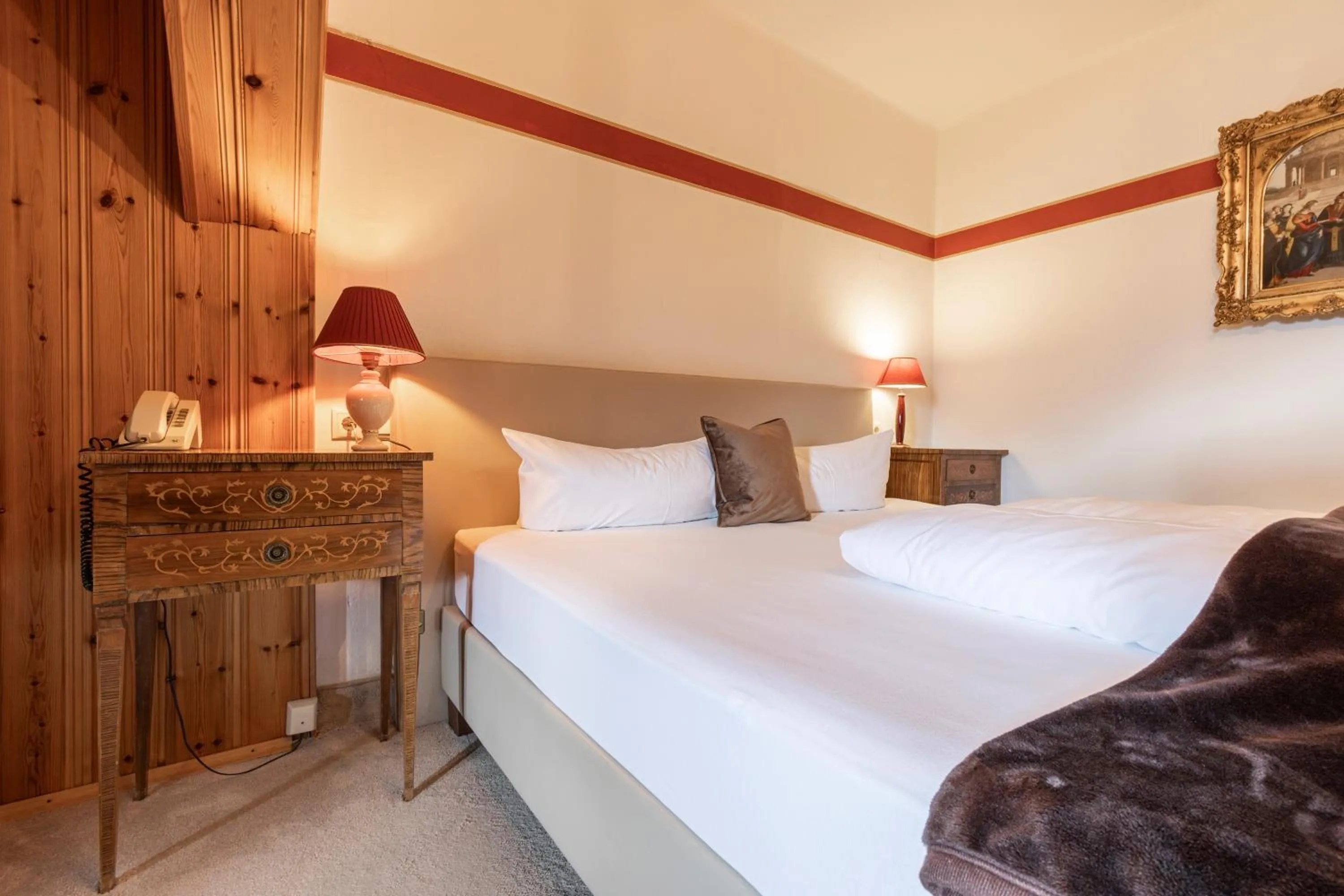 Bed in Hotel Restaurant Grünwalderhof