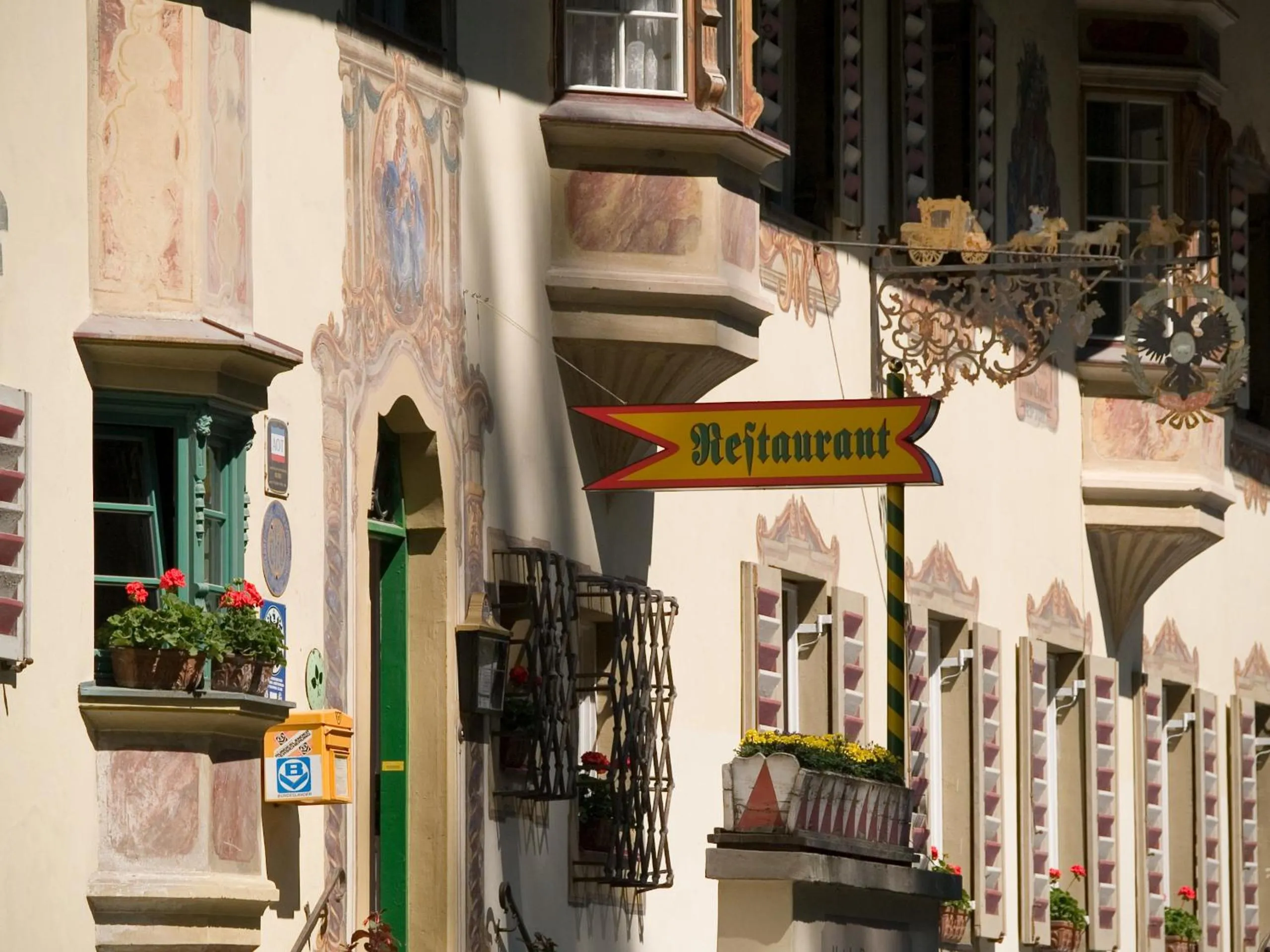 Facade/entrance in Hotel Restaurant Grünwalderhof