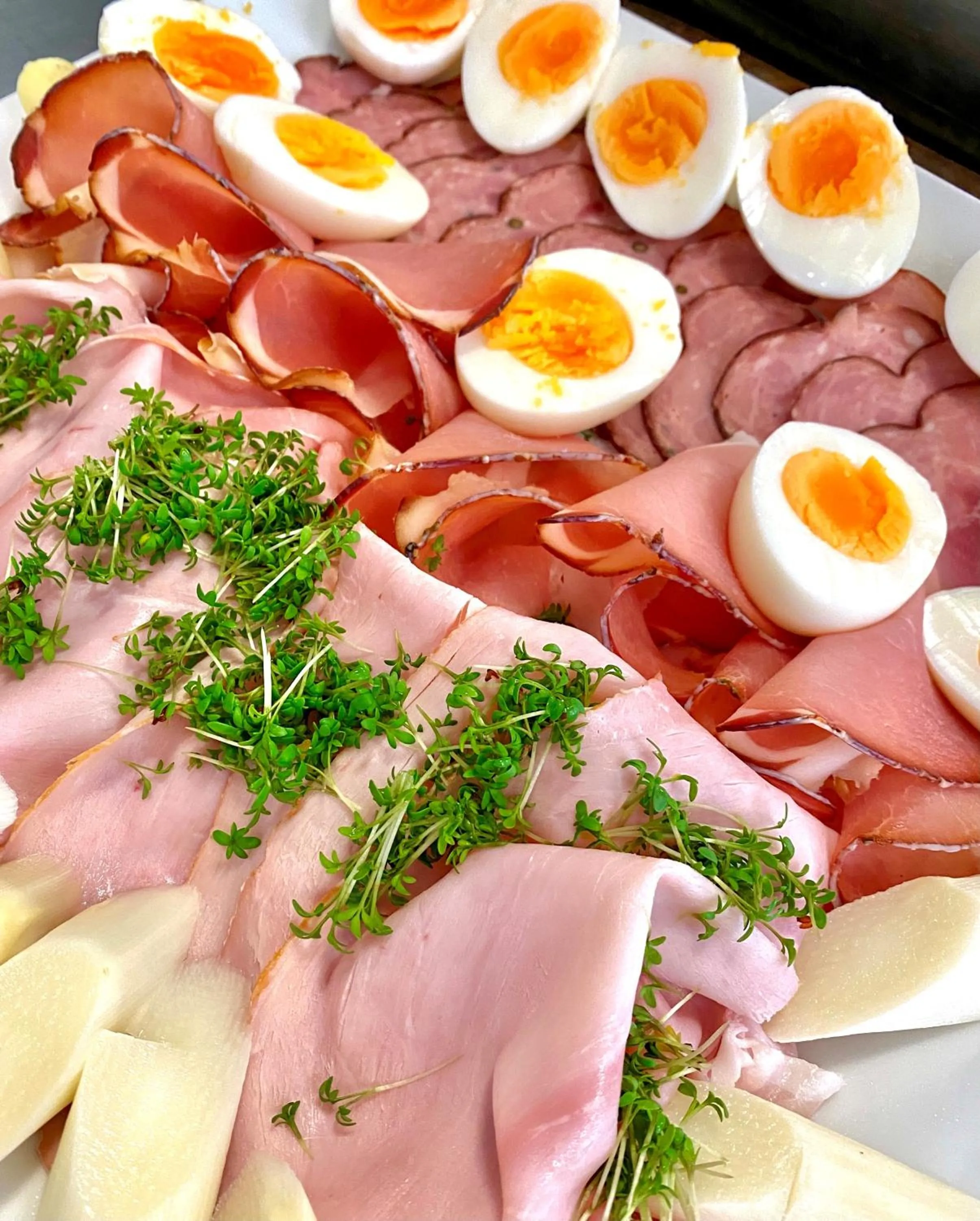 Breakfast in Hotel Restaurant Grünwalderhof