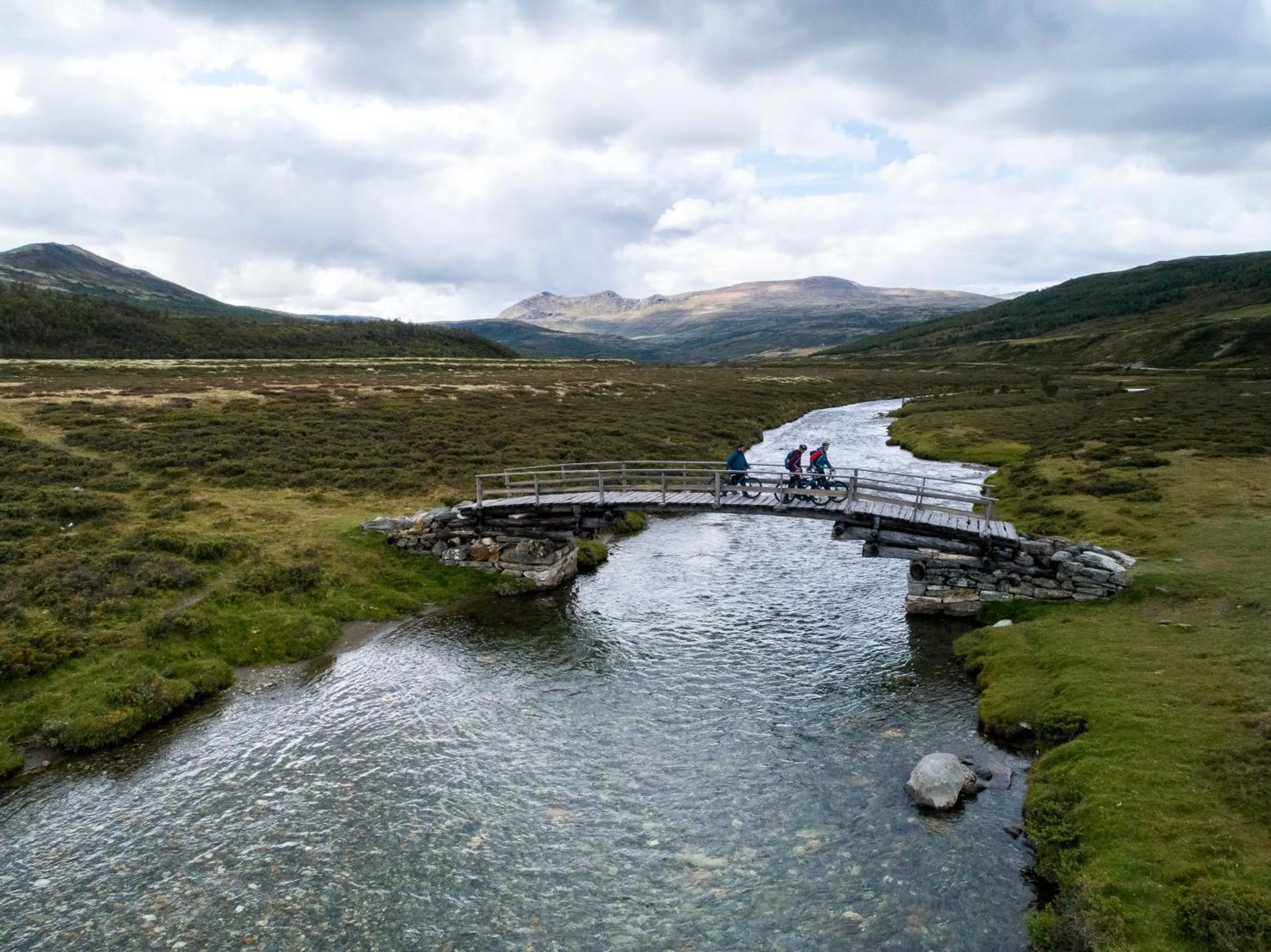 Cycling in Trolltun Hotel & Hytter