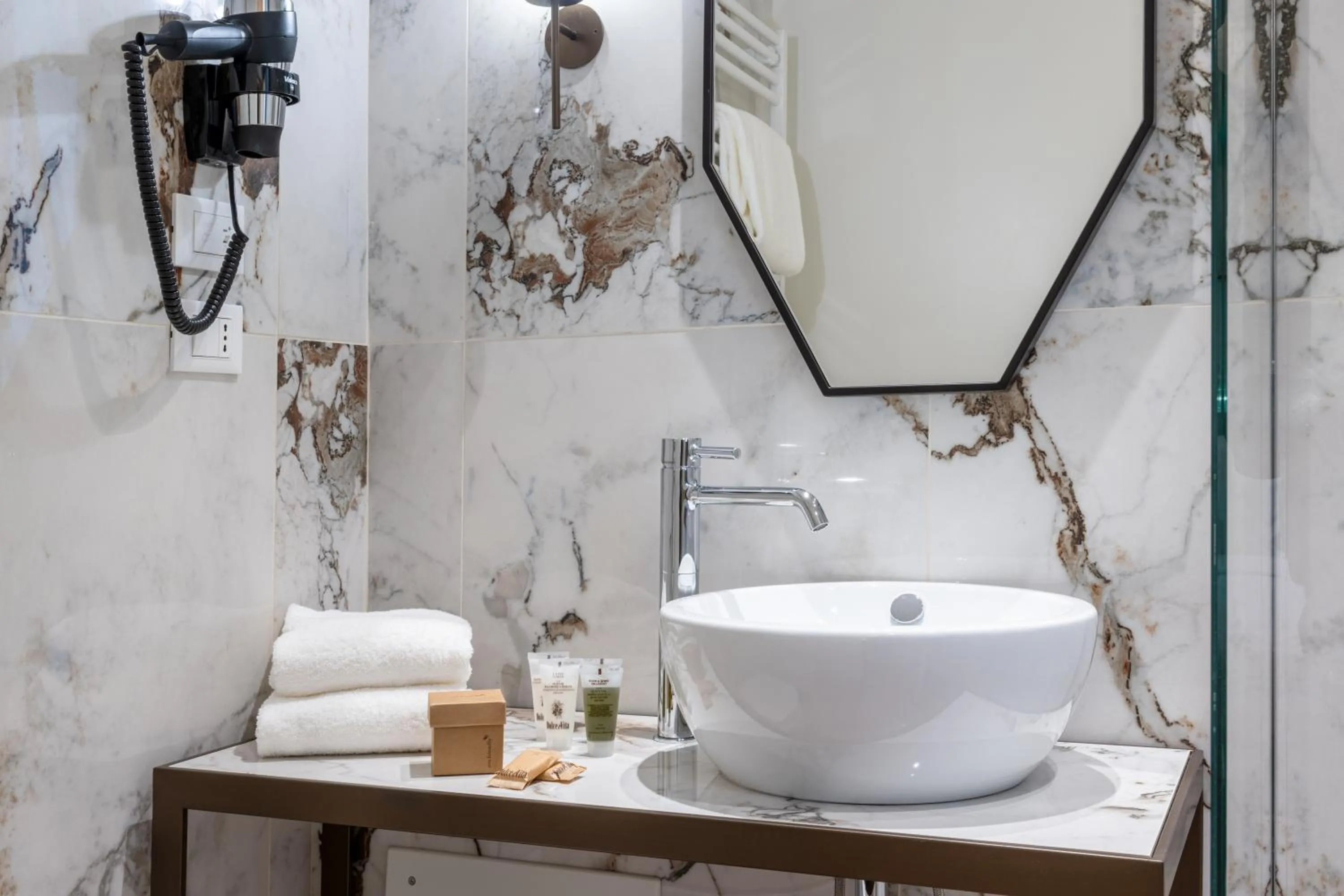 Bathroom in Acca Hotel