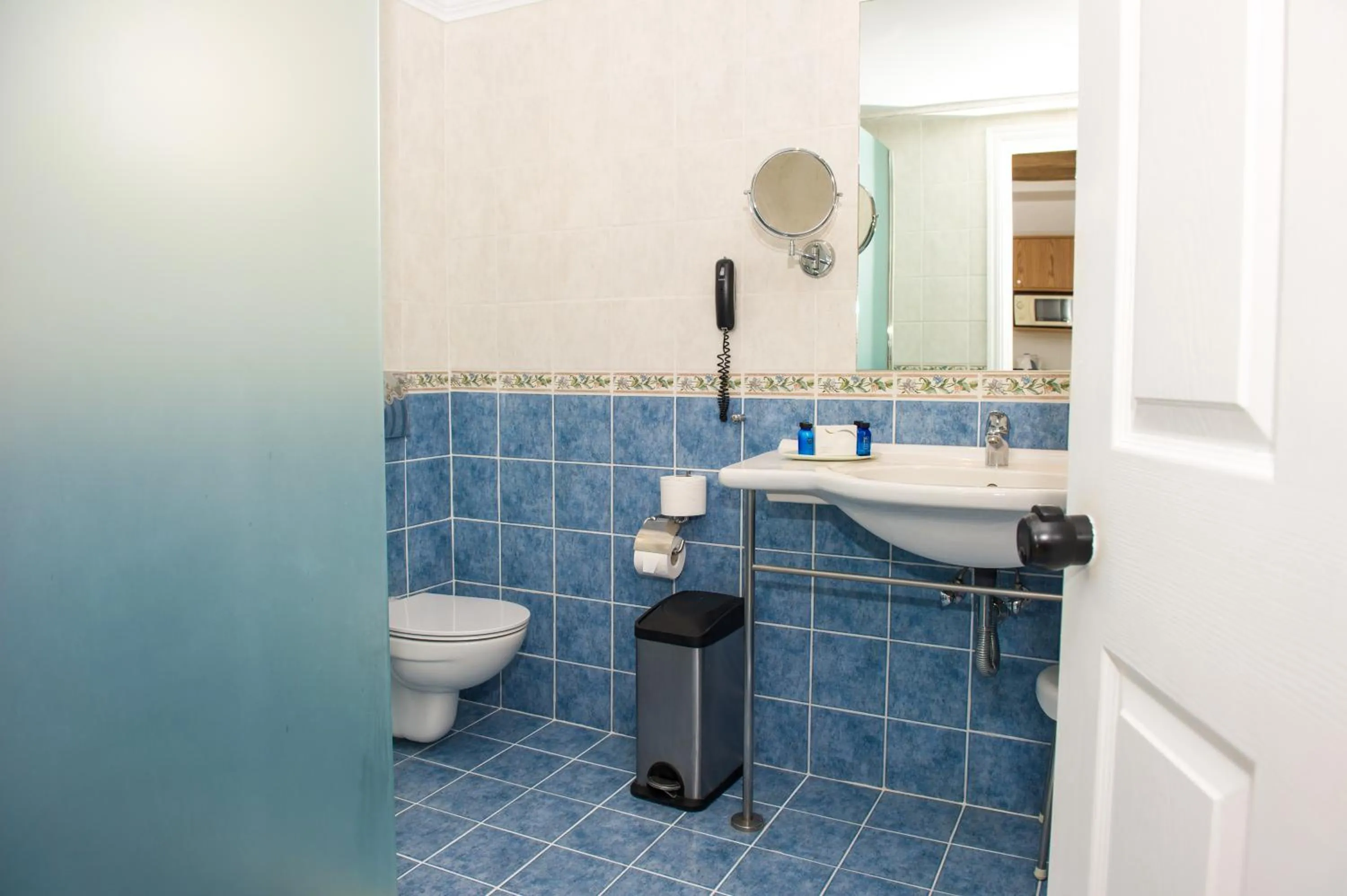 Bathroom in Mastichari Bay Hotel