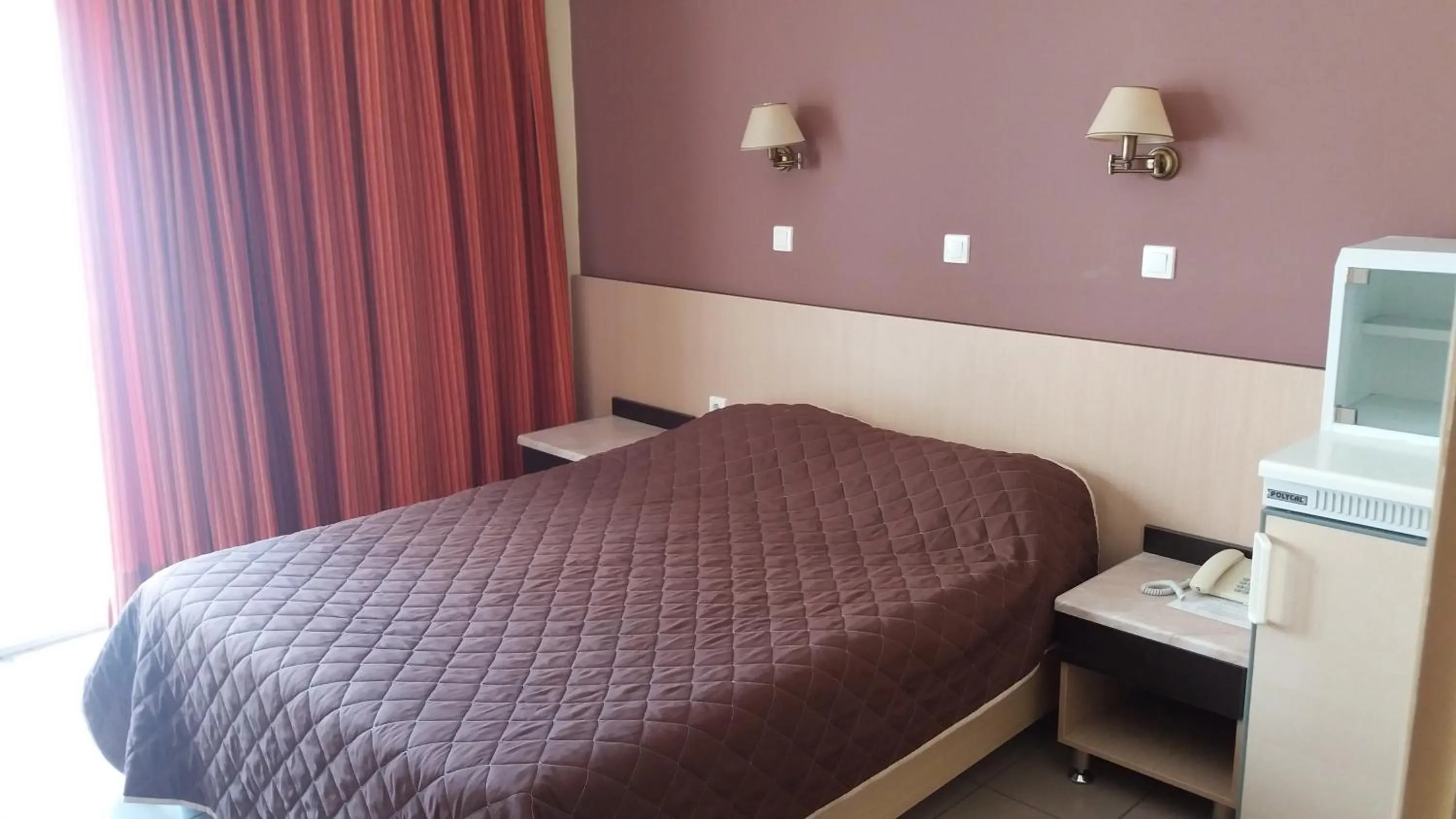 Bedroom in Paritsa Hotel