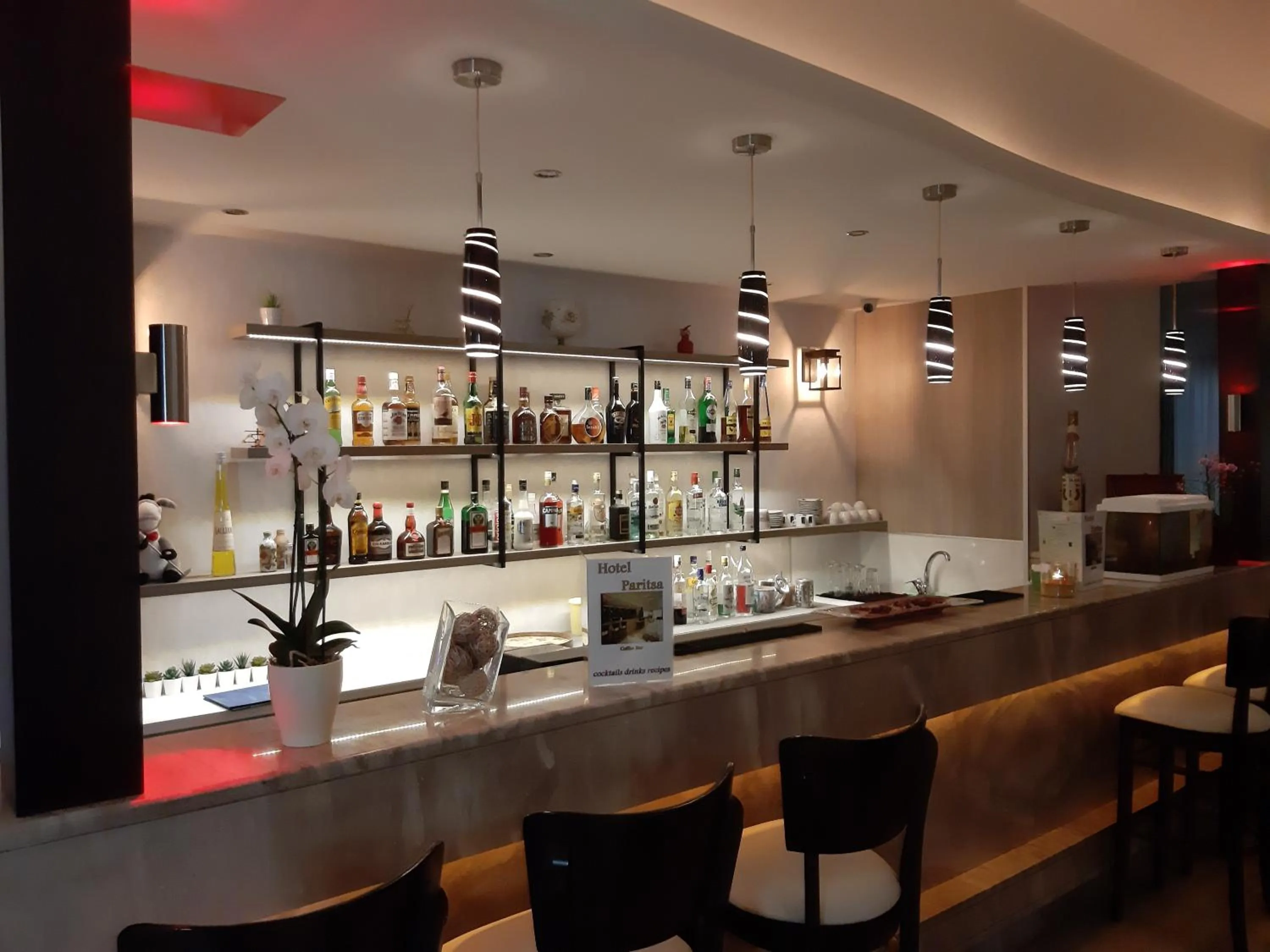 Lounge or bar in Paritsa Hotel