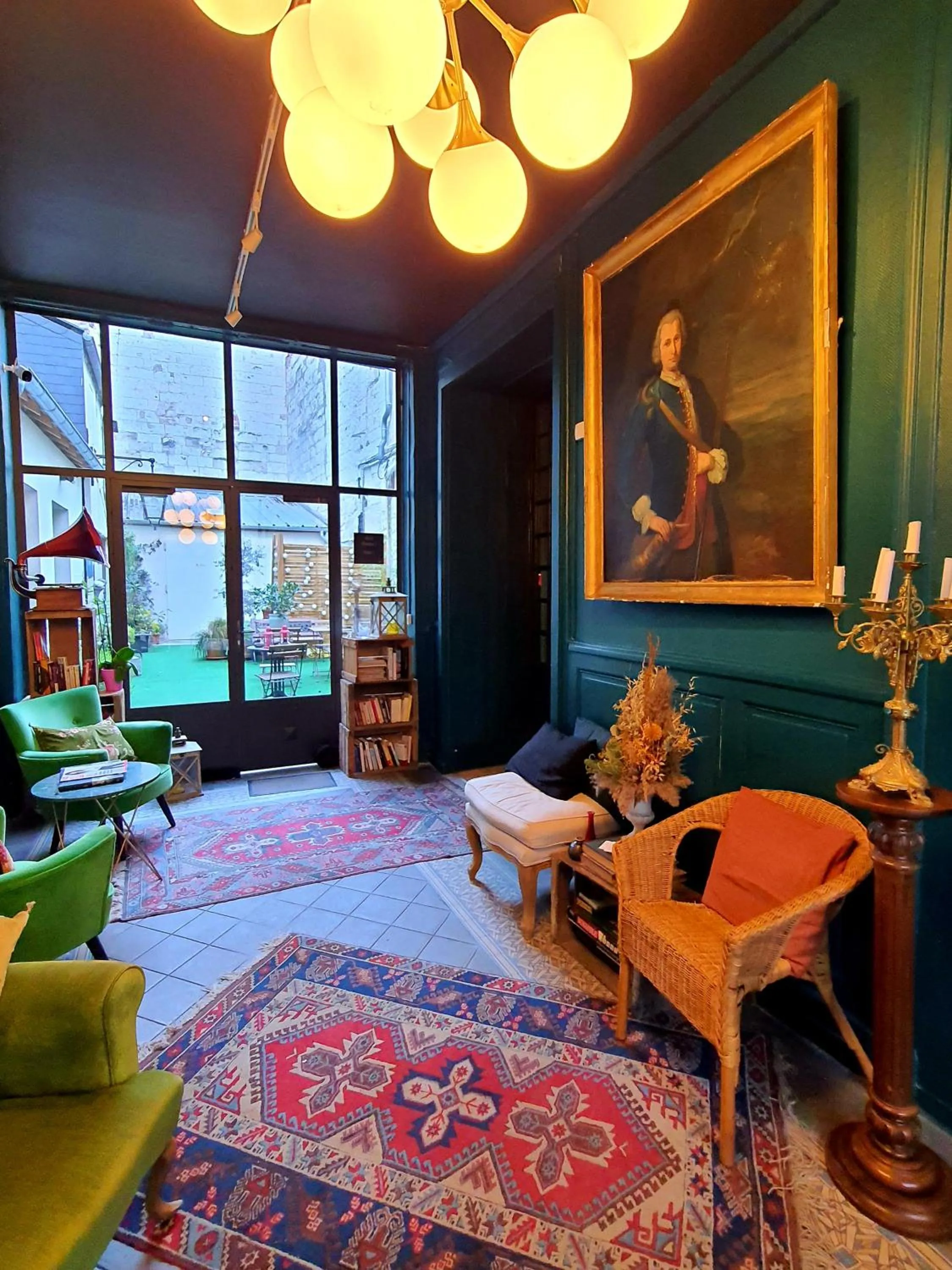 Lobby or reception in Hotel Du Cygne Tours