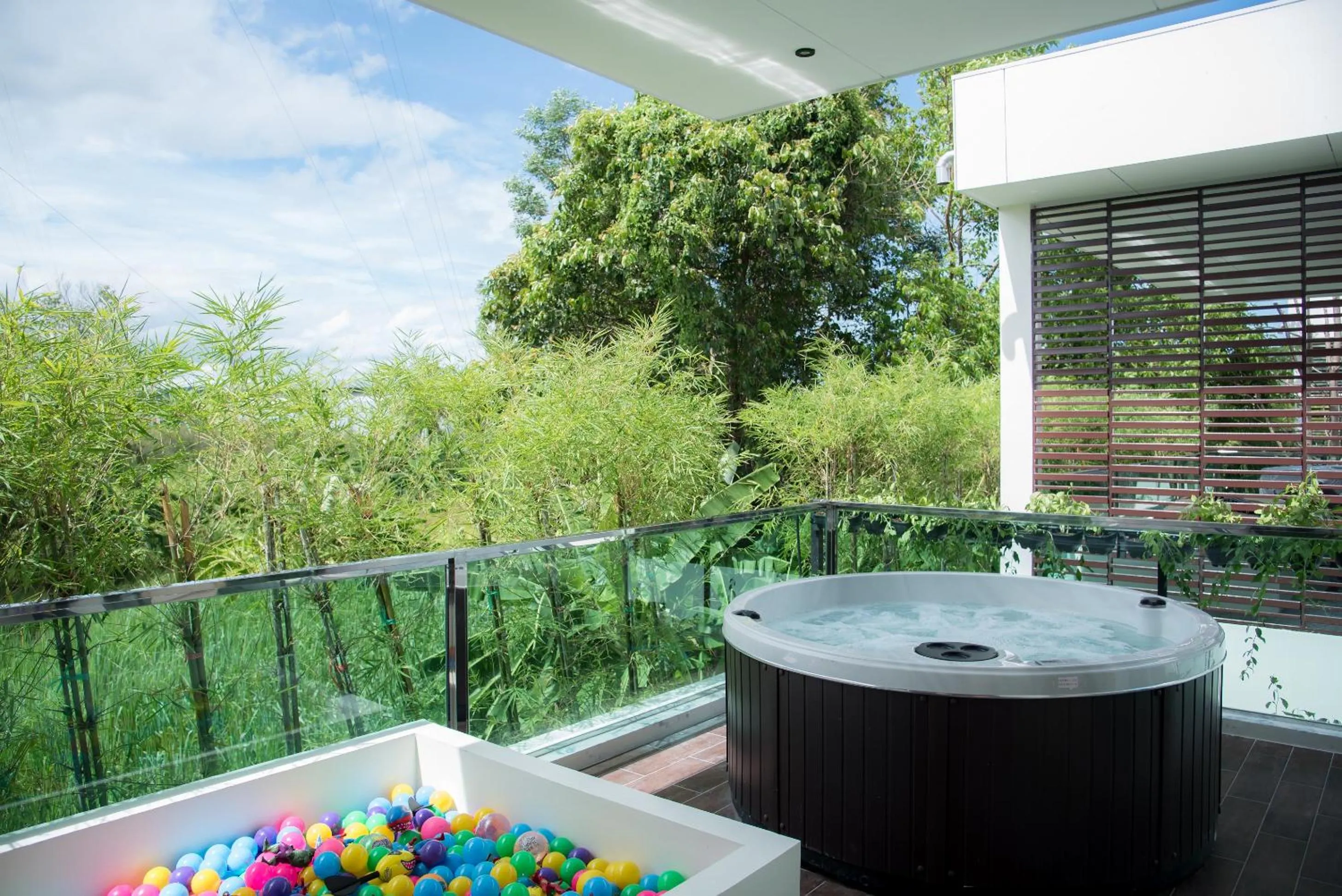 Hot Tub in Itz Time Hua Hin Pool Villa