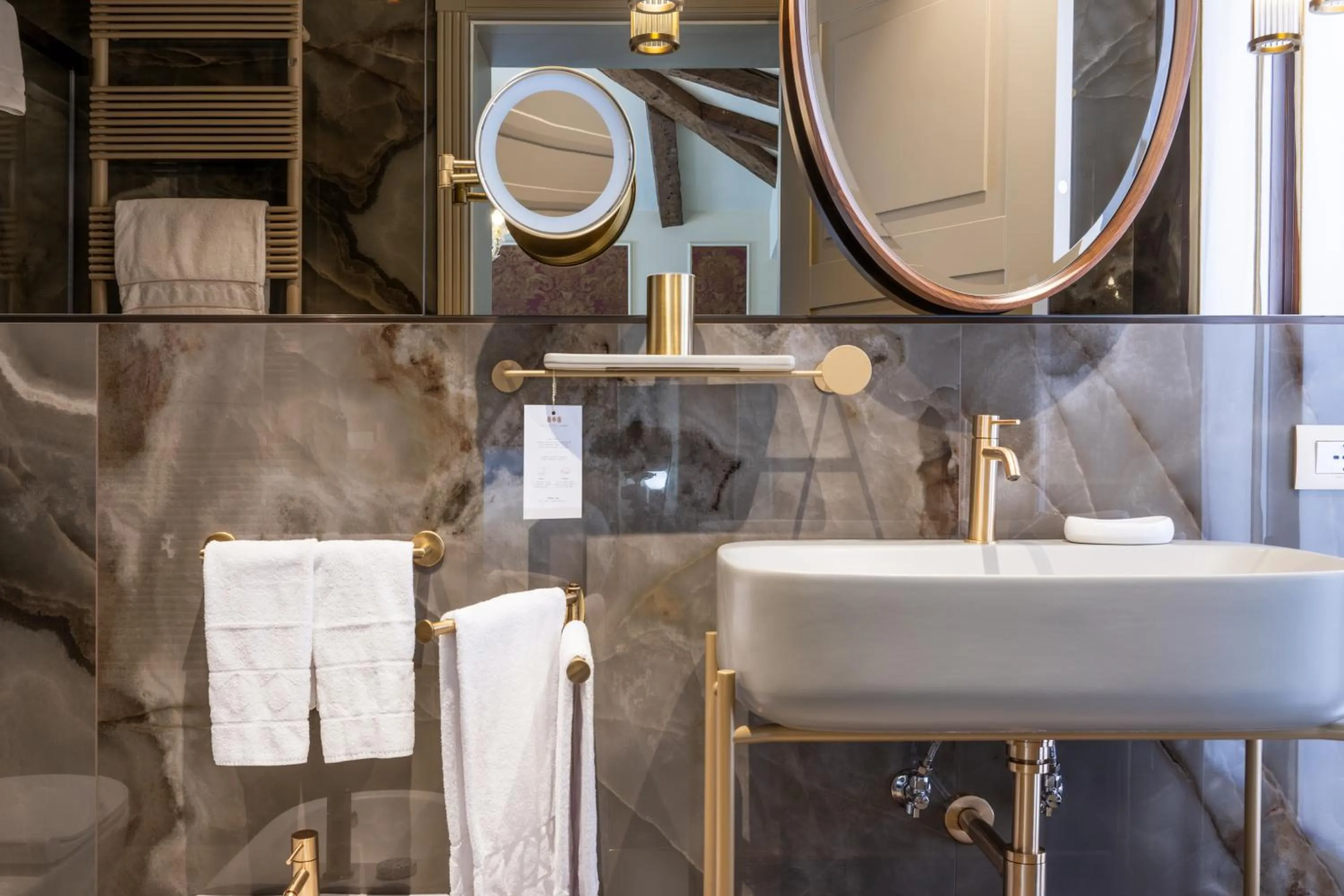 Bathroom in Hotel Palazzina Sardi