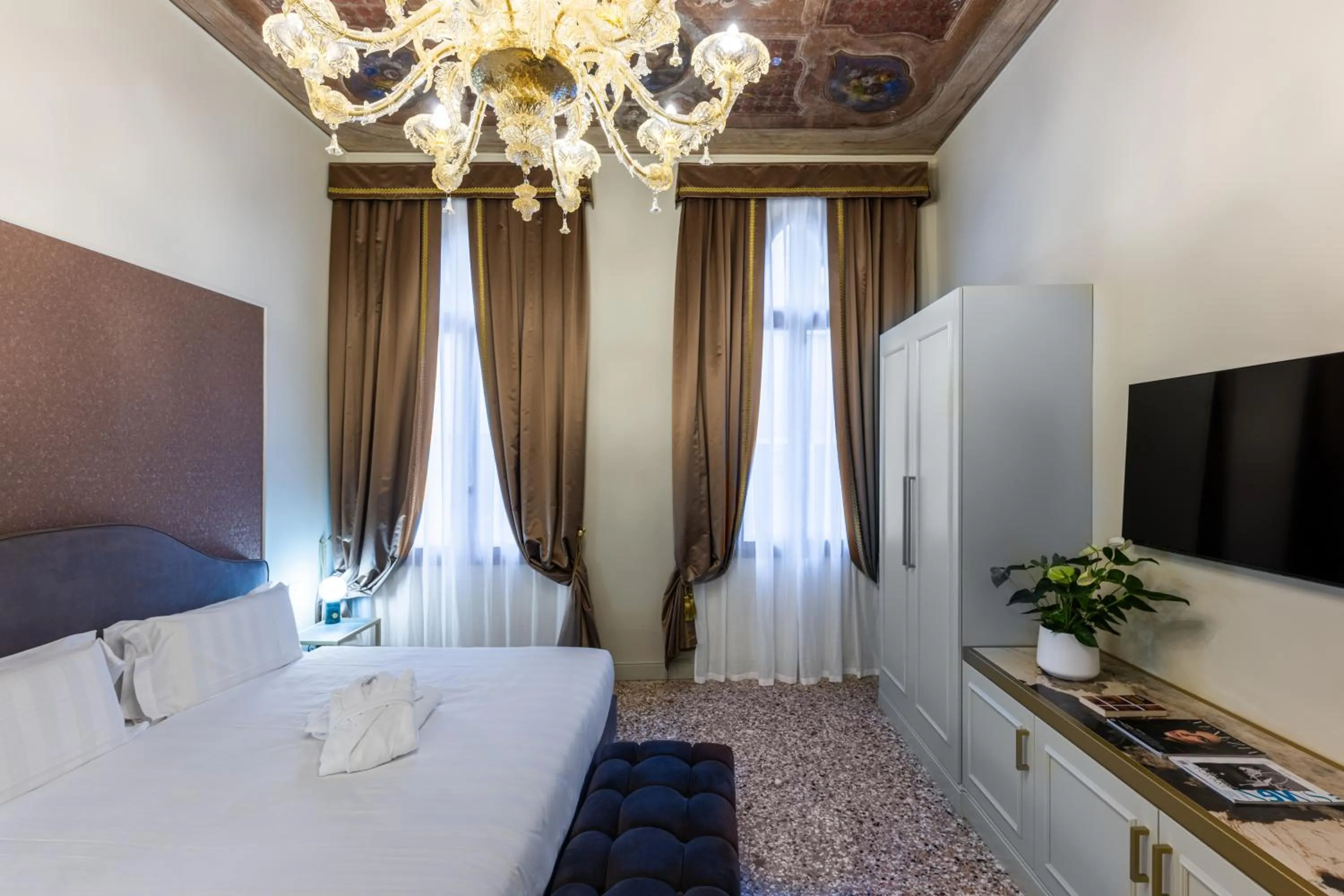 Bed in Hotel Palazzina Sardi