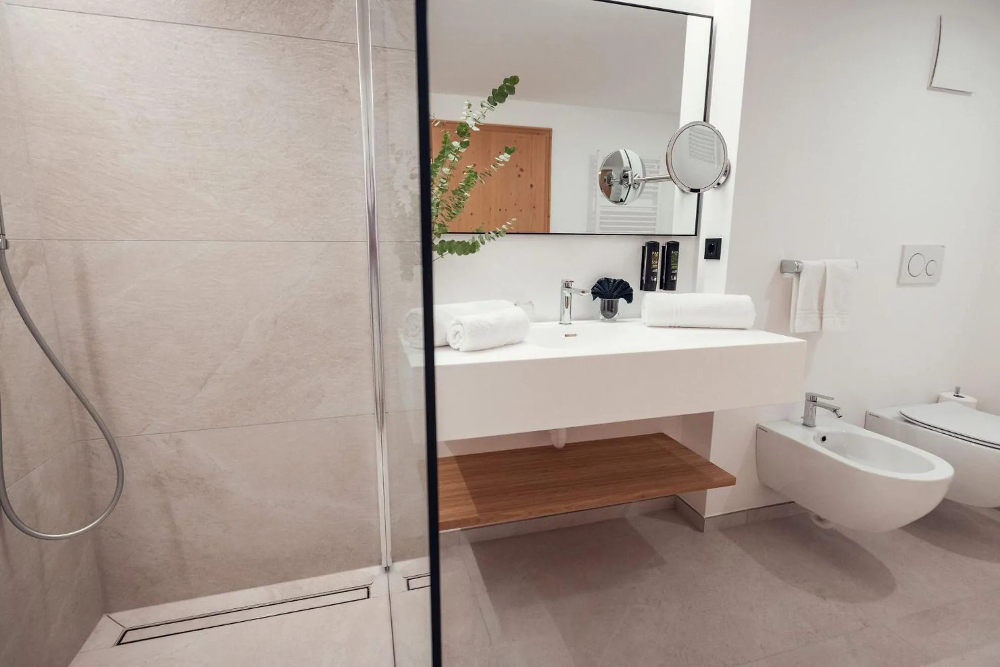 Shower in Ganischgerhof Mountain Resort & Spa